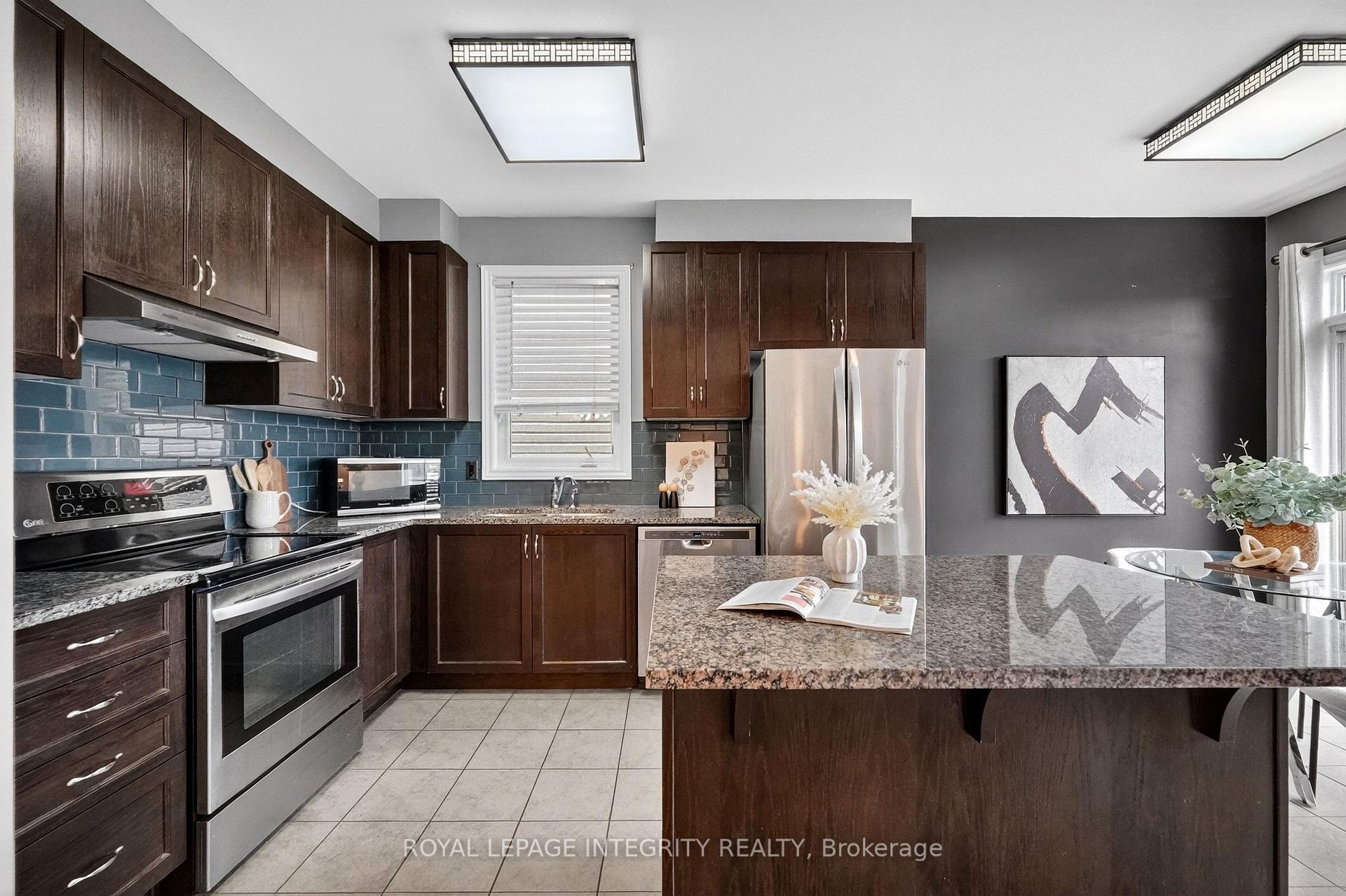 Photo 8 of 351 Gallantry Way, Ottawa, Stittsville (North) — HOMEH