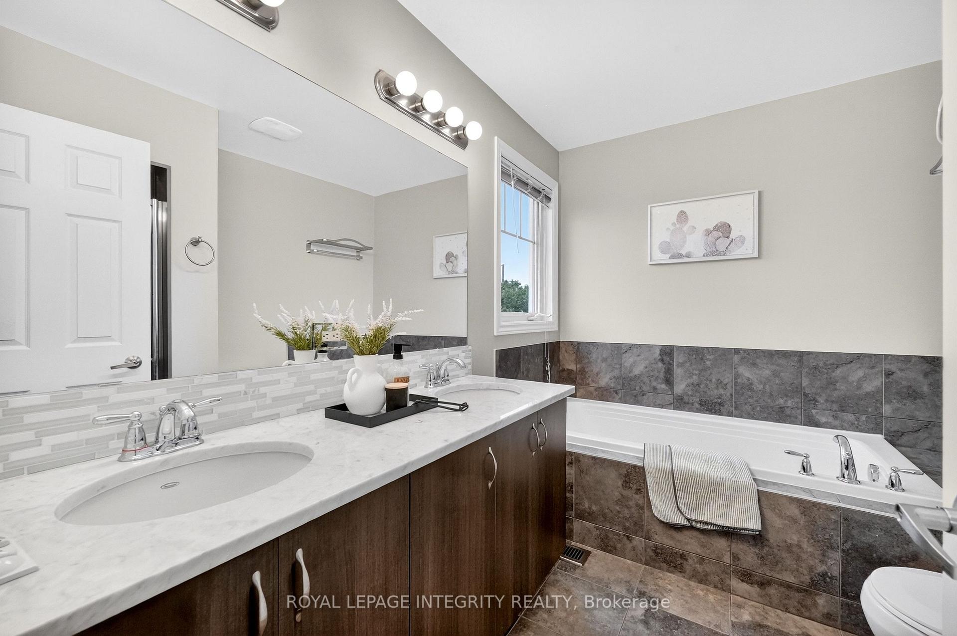 Photo 21 of 351 Gallantry Way, Ottawa, Stittsville (North) — HOMEH