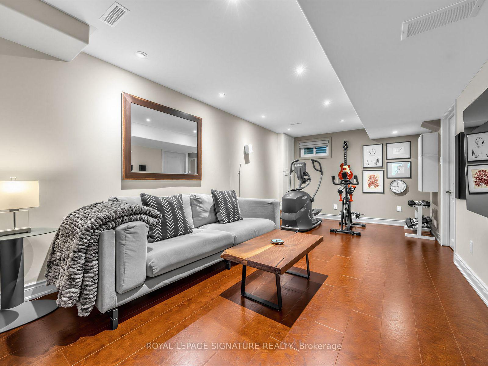 Photo 24 of 31 Anvil Millway, North York, St. Andrew-Windfields — HOMEH