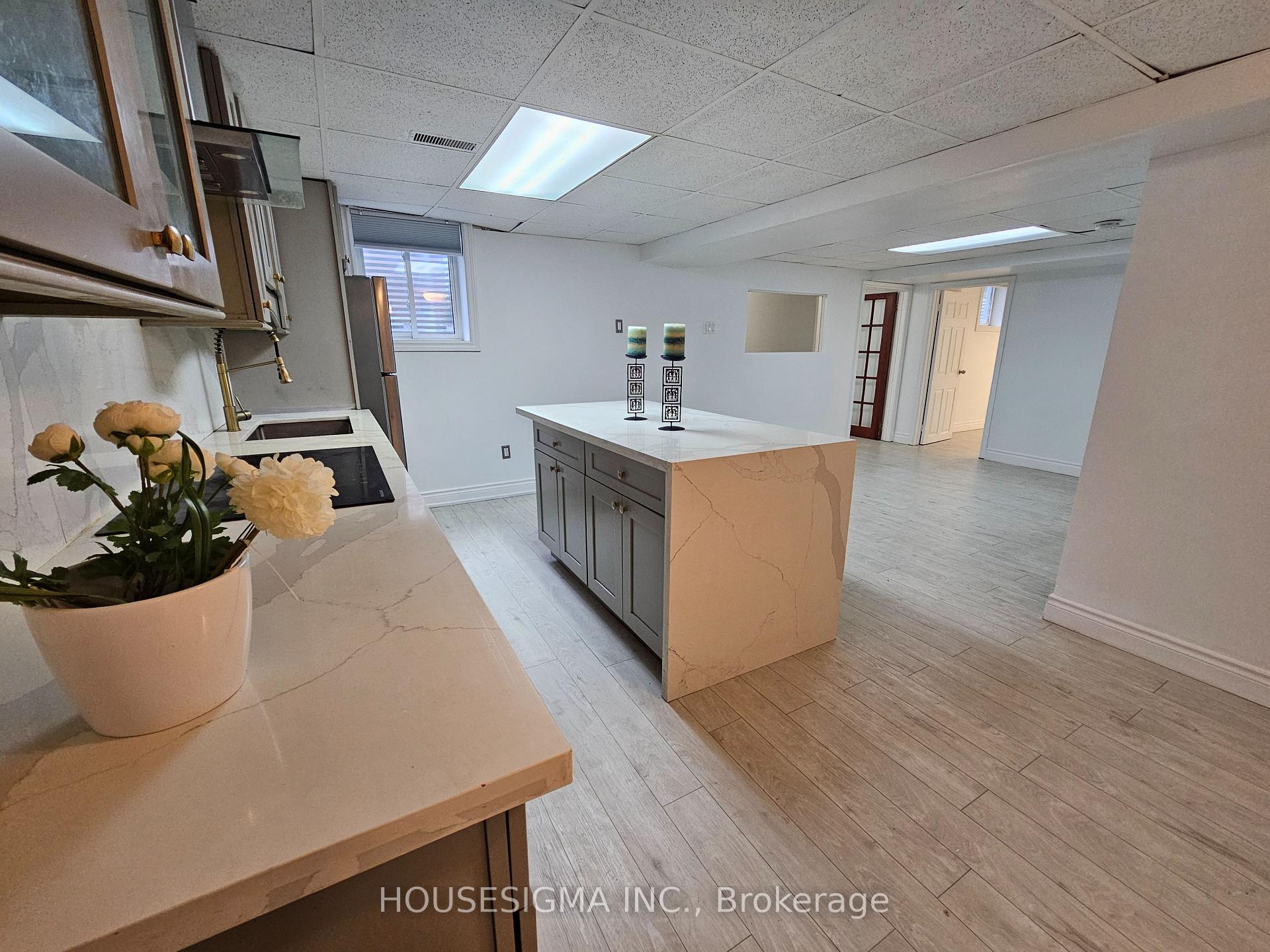 Photo 4 of 65 Randall Avenue, Markham, Milliken Mills East — HOMEH