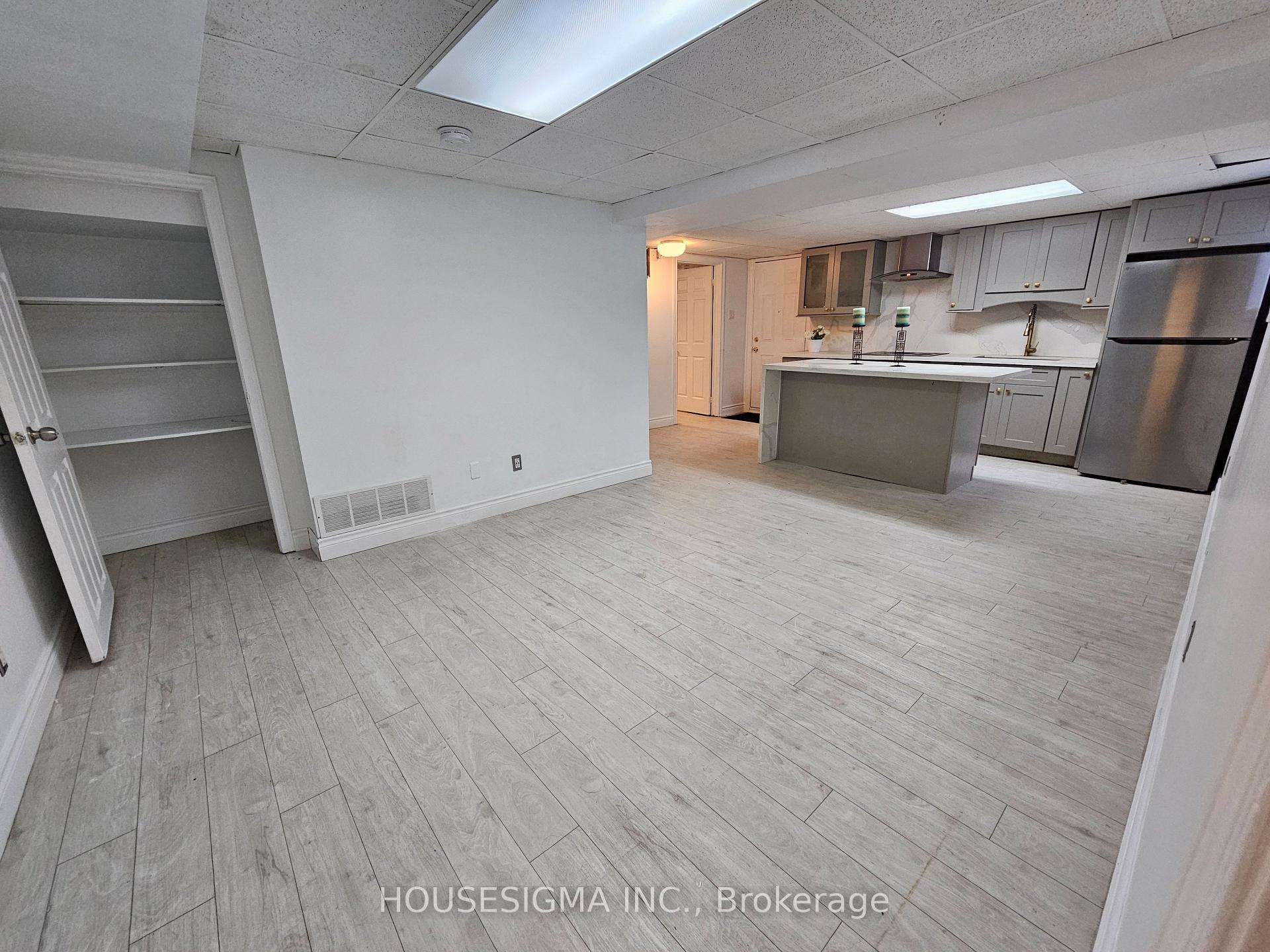 Photo 6 of 65 Randall Avenue, Markham, Milliken Mills East — HOMEH