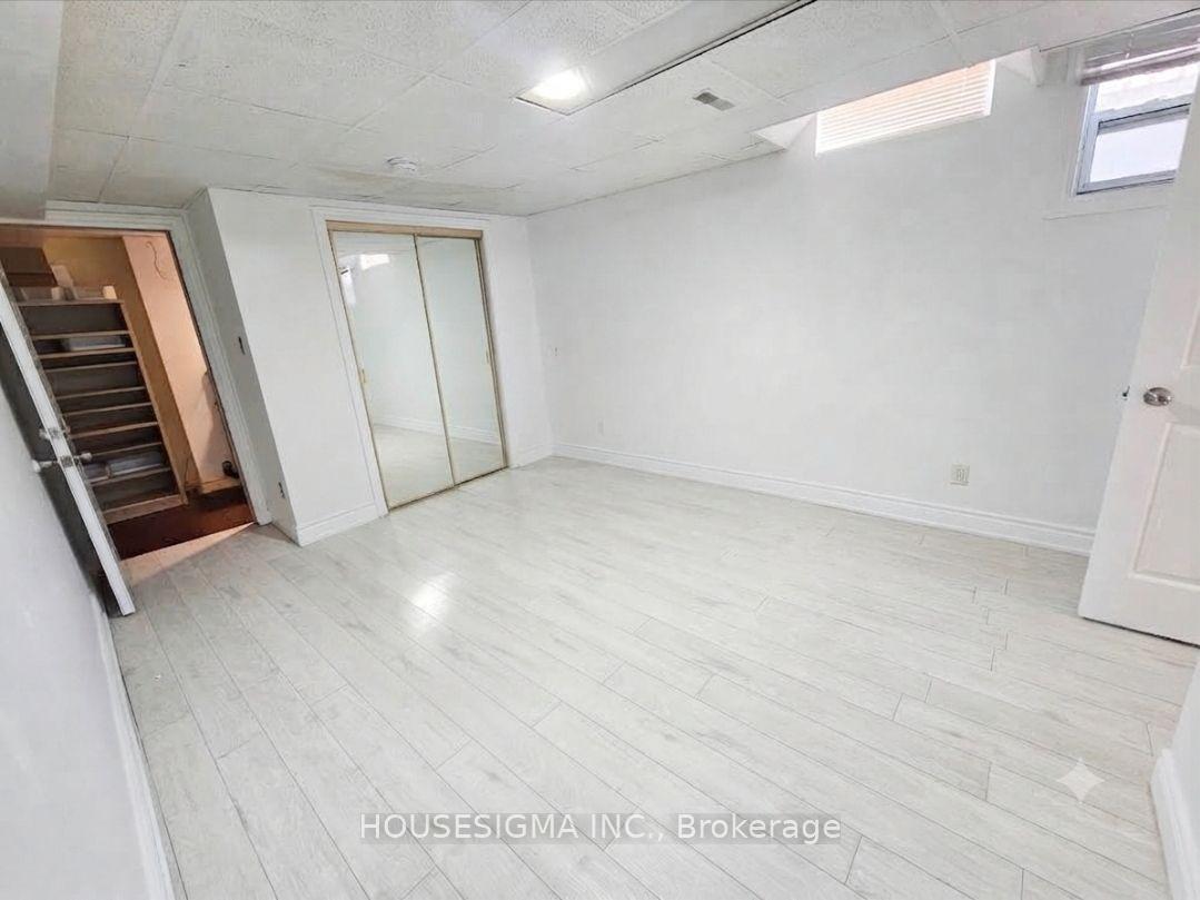 Photo 8 of 65 Randall Avenue, Markham, Milliken Mills East — HOMEH