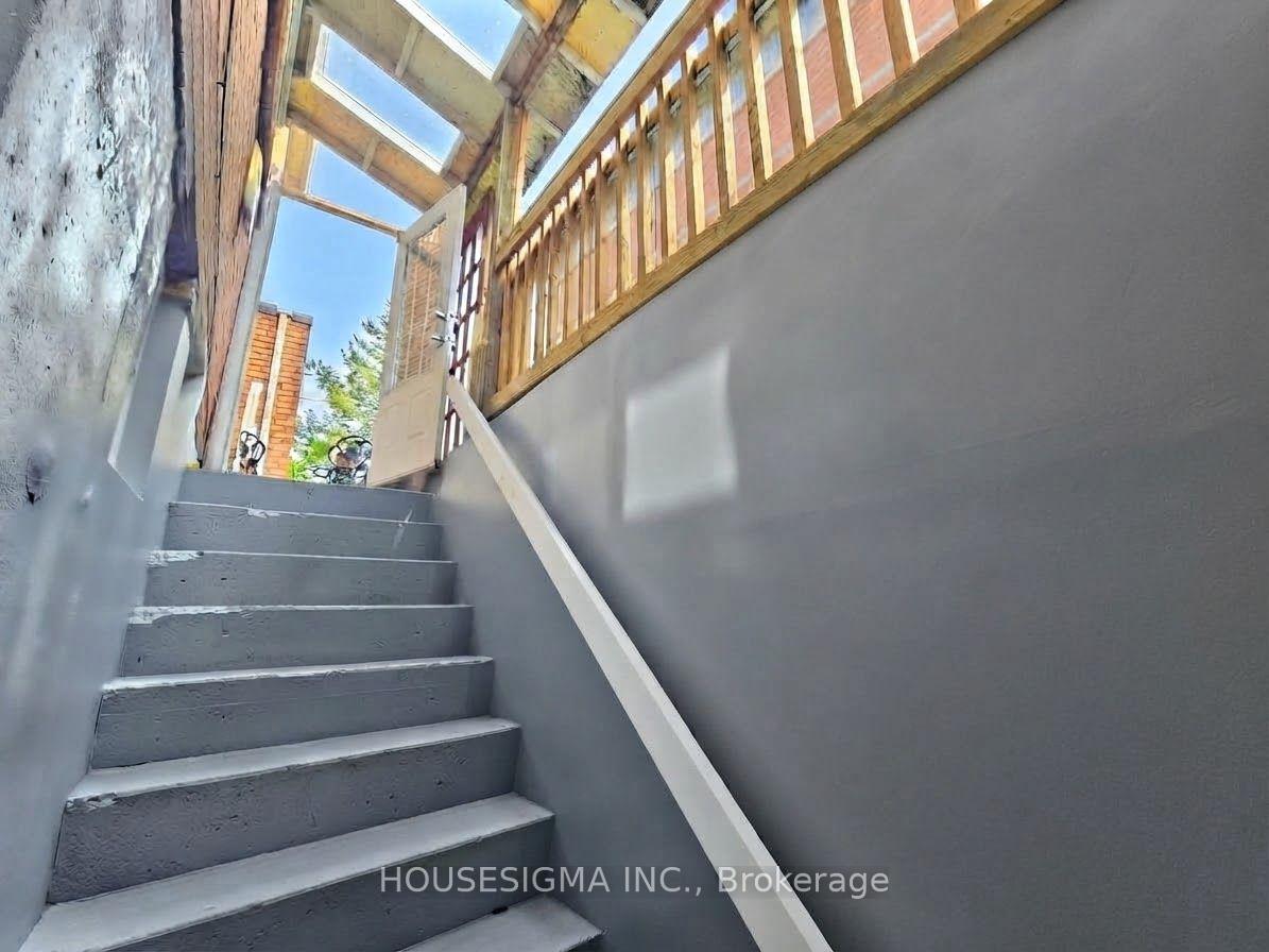 Photo 14 of 65 Randall Avenue, Markham, Milliken Mills East — HOMEH
