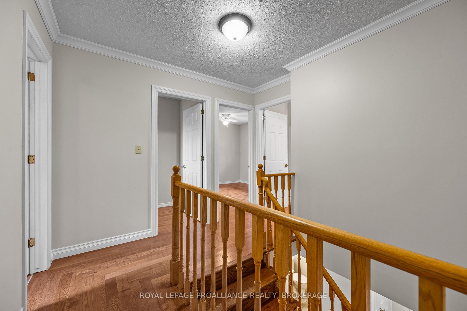 Photo 20 of 981 Edinborough Crescent, Kingston, North of Taylor-Kidd Blvd — HOMEH
