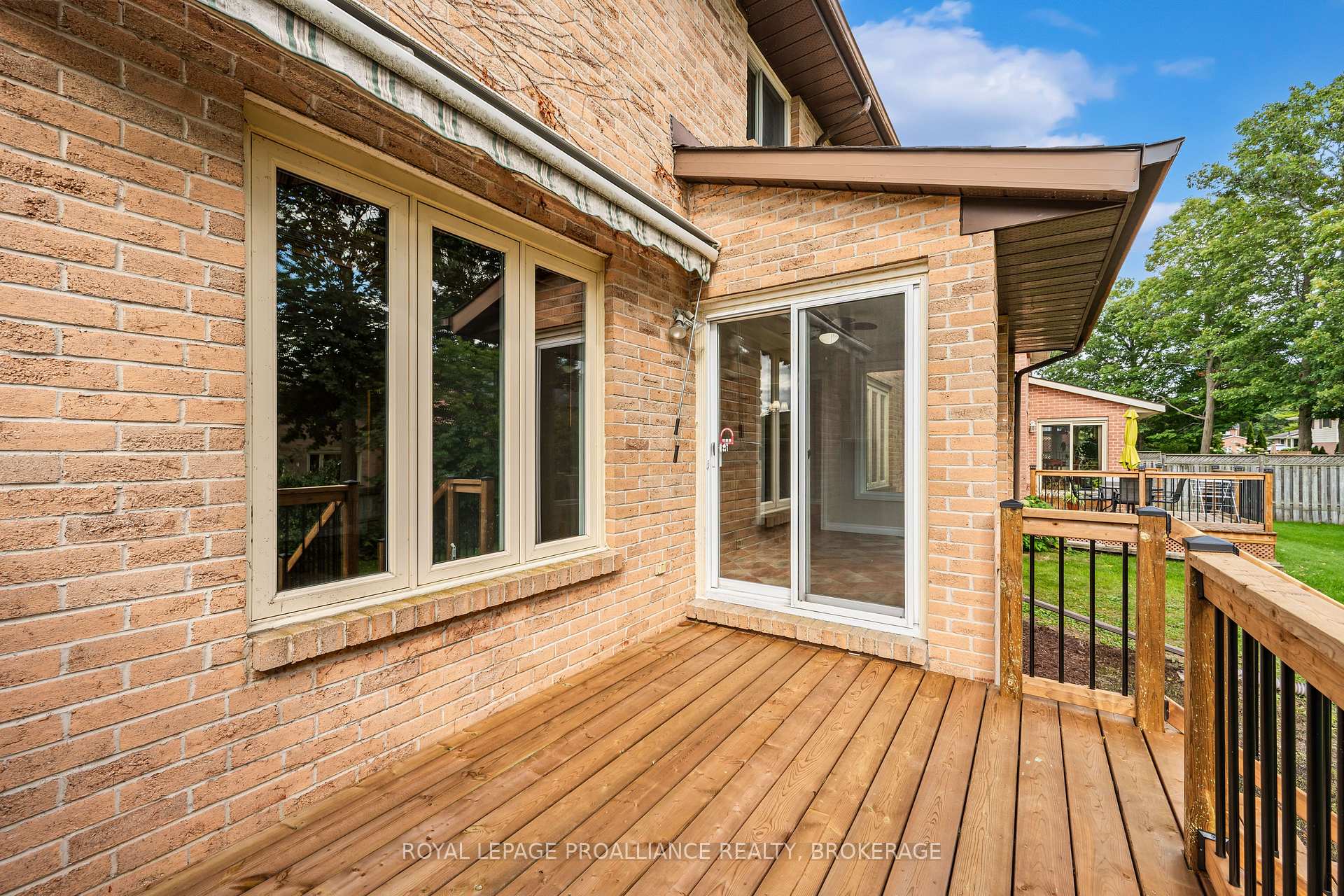 Photo 39 of 981 Edinborough Crescent, Kingston, North of Taylor-Kidd Blvd — HOMEH