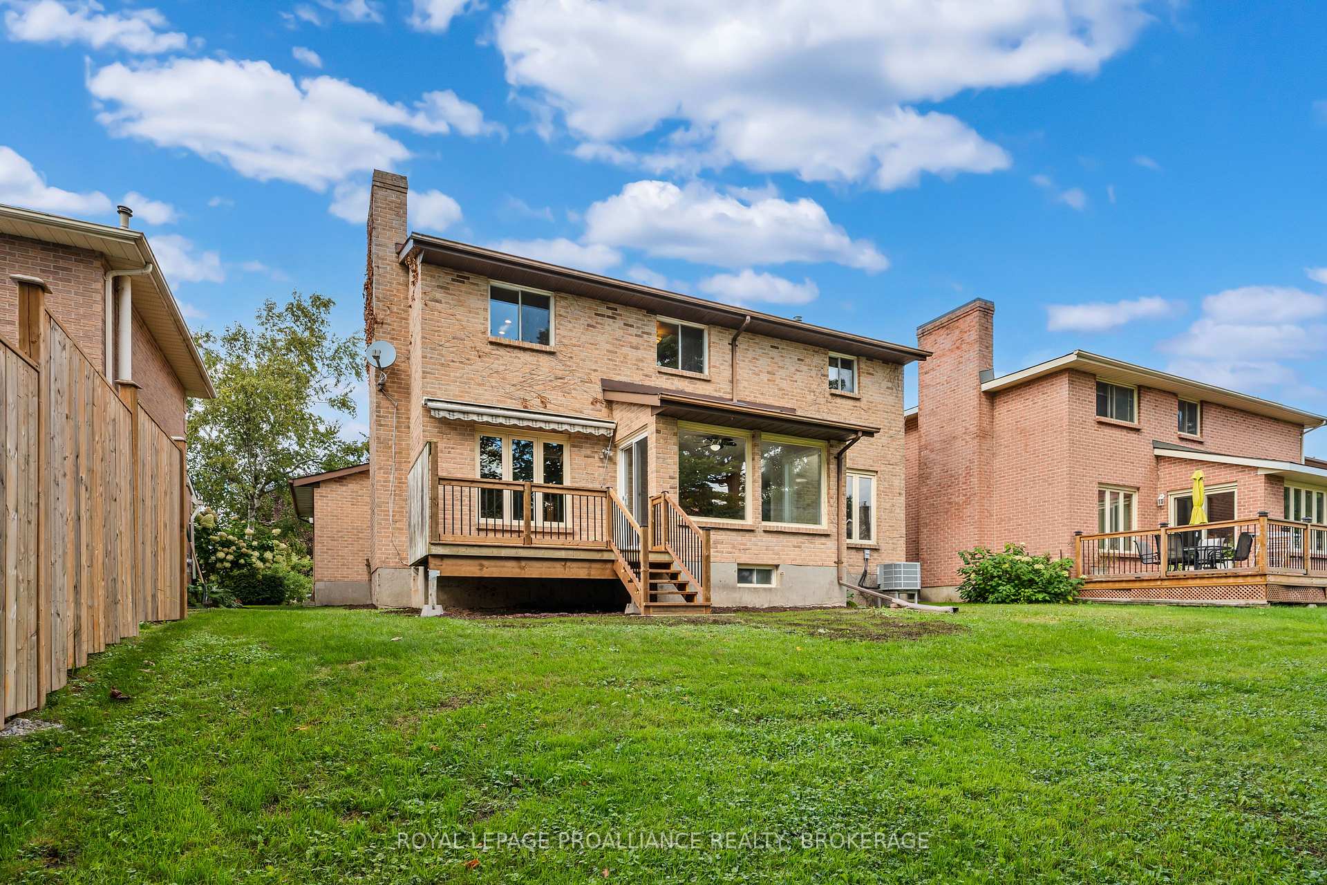 Photo 42 of 981 Edinborough Crescent, Kingston, North of Taylor-Kidd Blvd — HOMEH