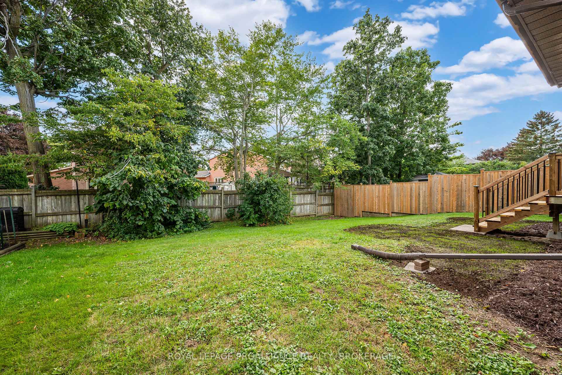 Photo 43 of 981 Edinborough Crescent, Kingston, North of Taylor-Kidd Blvd — HOMEH
