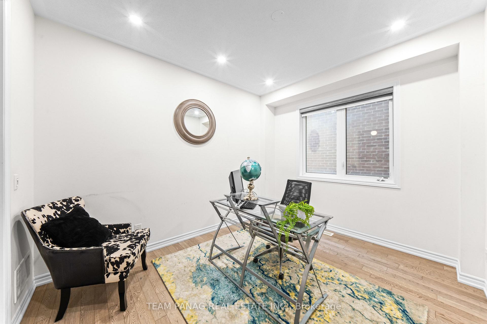 Photo 25 of 43 Rainbrook Close, Brampton, Sandringham-Wellington — HOMEH