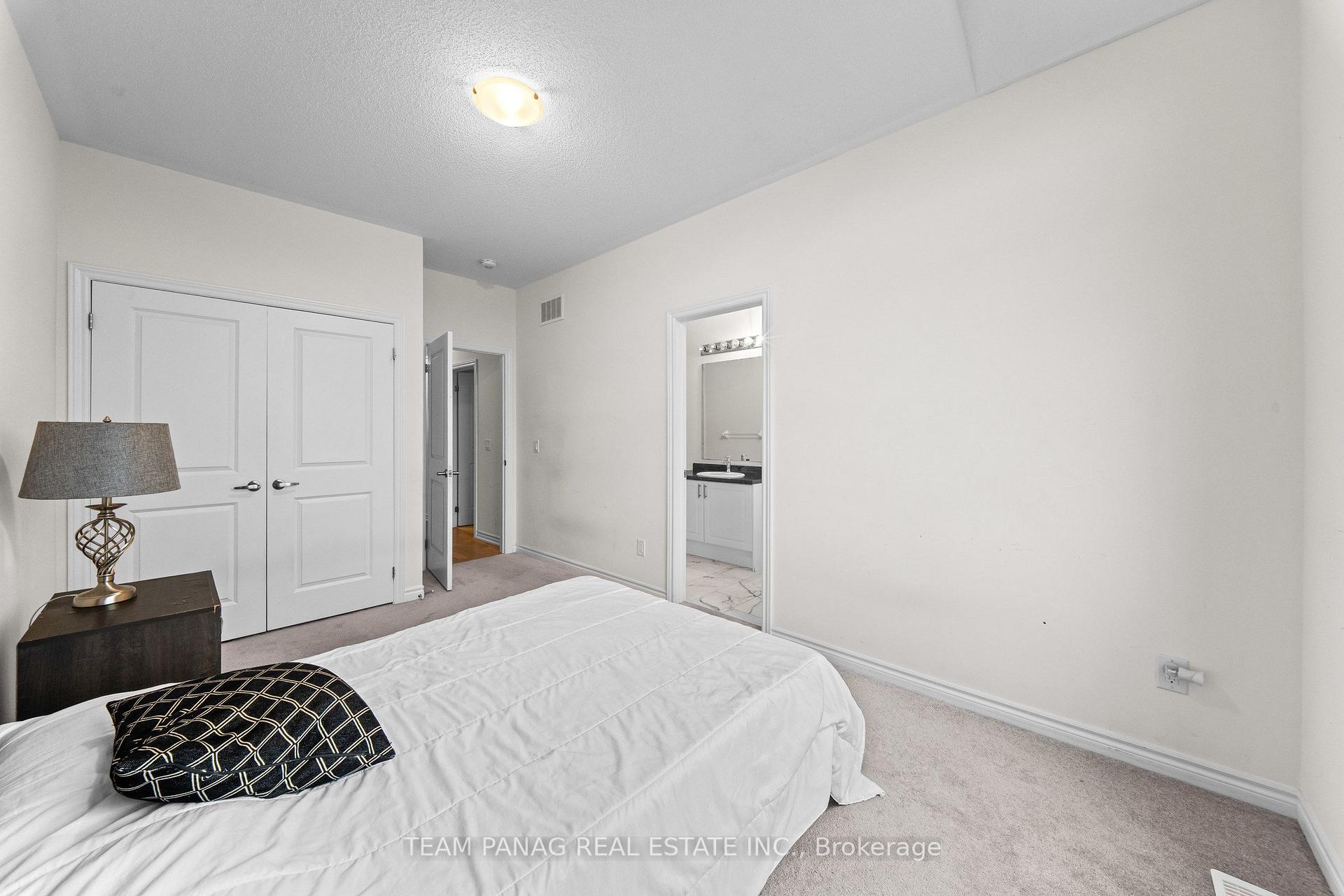 Photo 33 of 43 Rainbrook Close, Brampton, Sandringham-Wellington — HOMEH