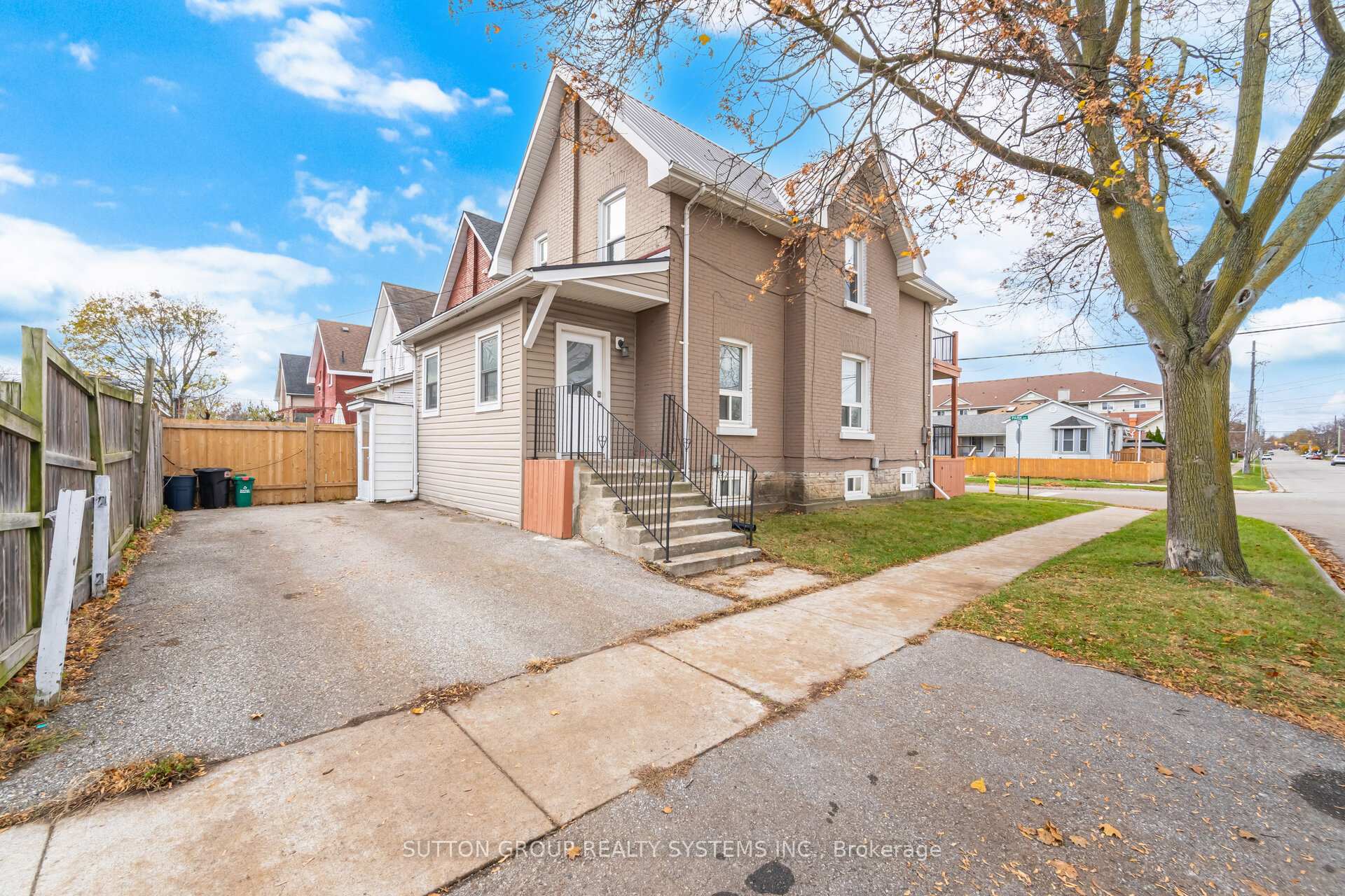 Photo 26 of 299 Park Avenue, Brantford, East Ward — HOMEH