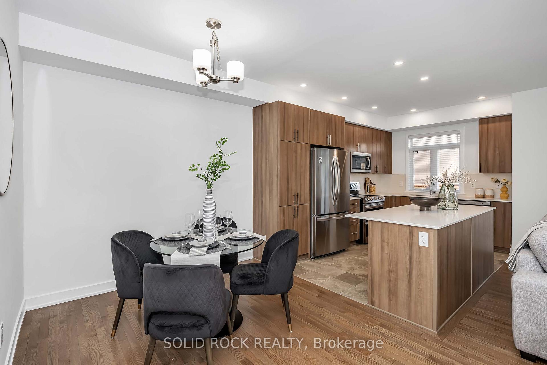 Photo 15 of 859 Solarium Avenue E, Ottawa, Riverside South/Gloucester Glen — HOMEH