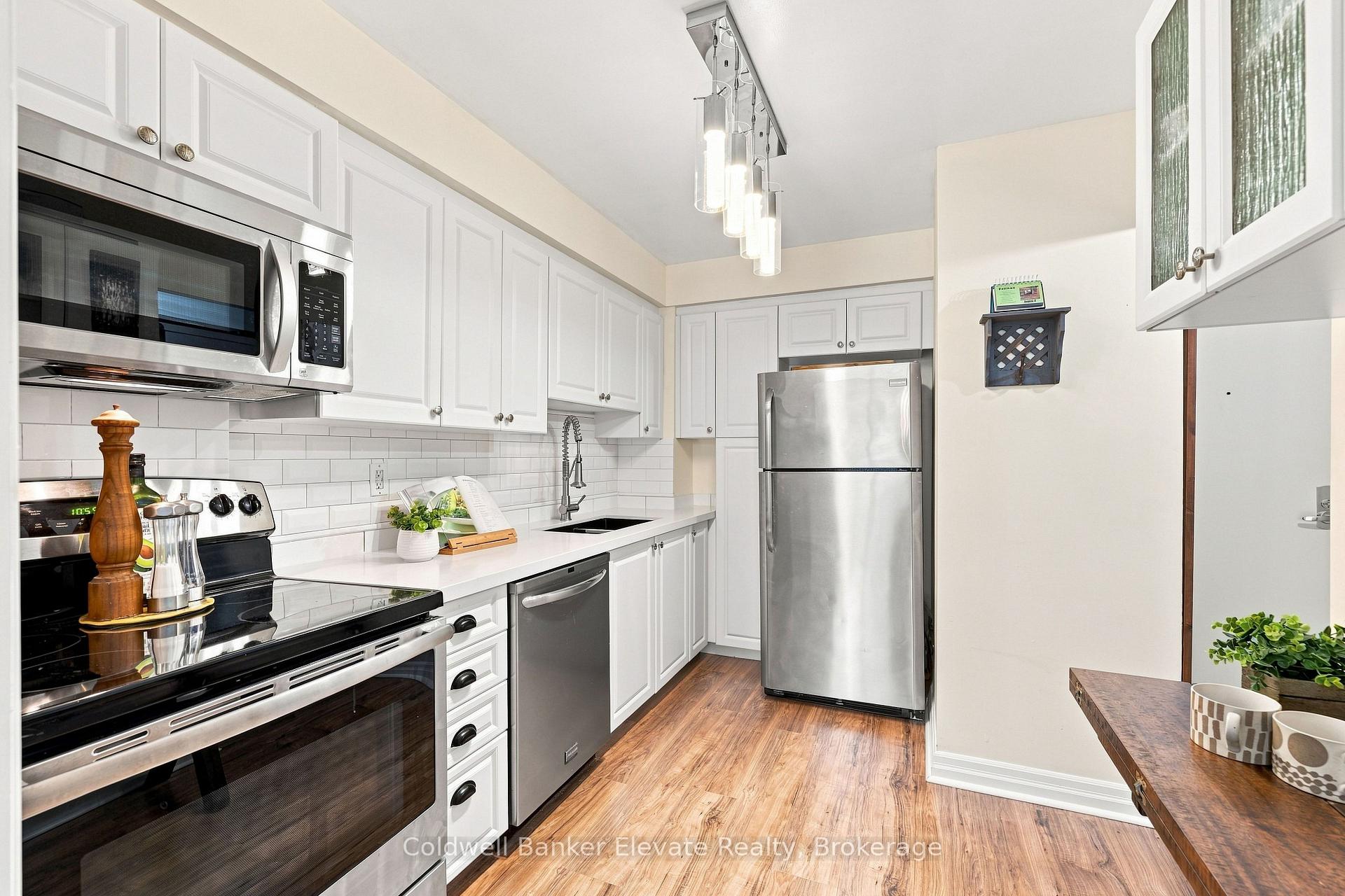 Photo 20 of Unit 312, 1110 Walden Circle, Mississauga, Clarkson — HOMEH