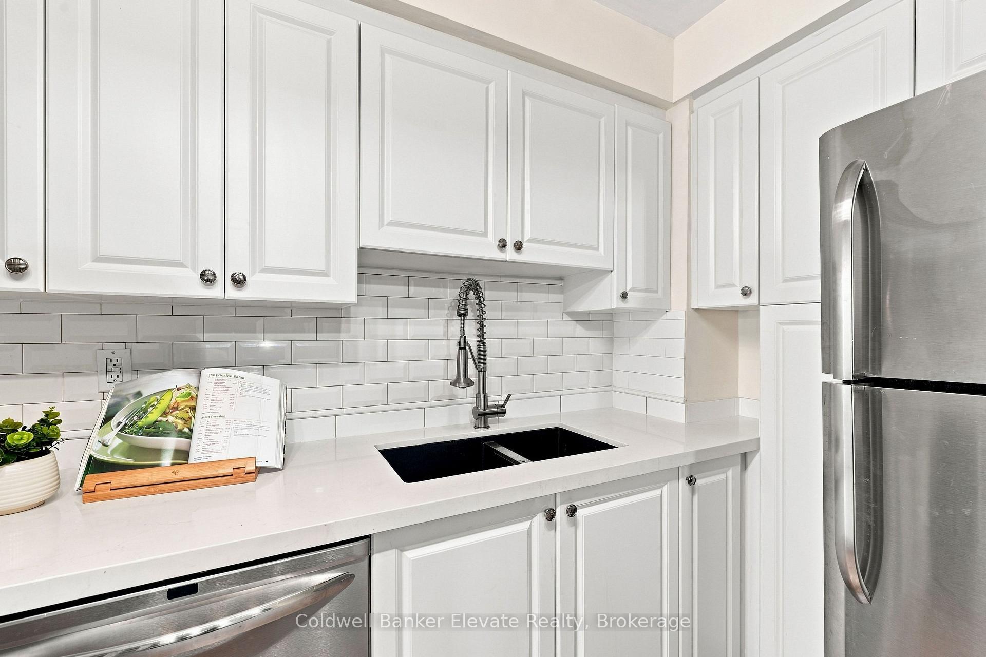 Photo 23 of Unit 312, 1110 Walden Circle, Mississauga, Clarkson — HOMEH