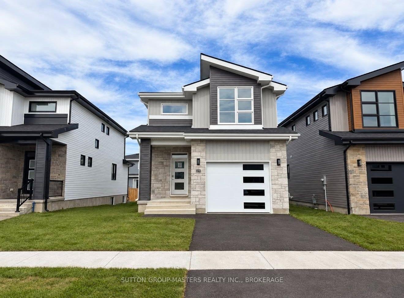 Photo of 216 Superior Drive