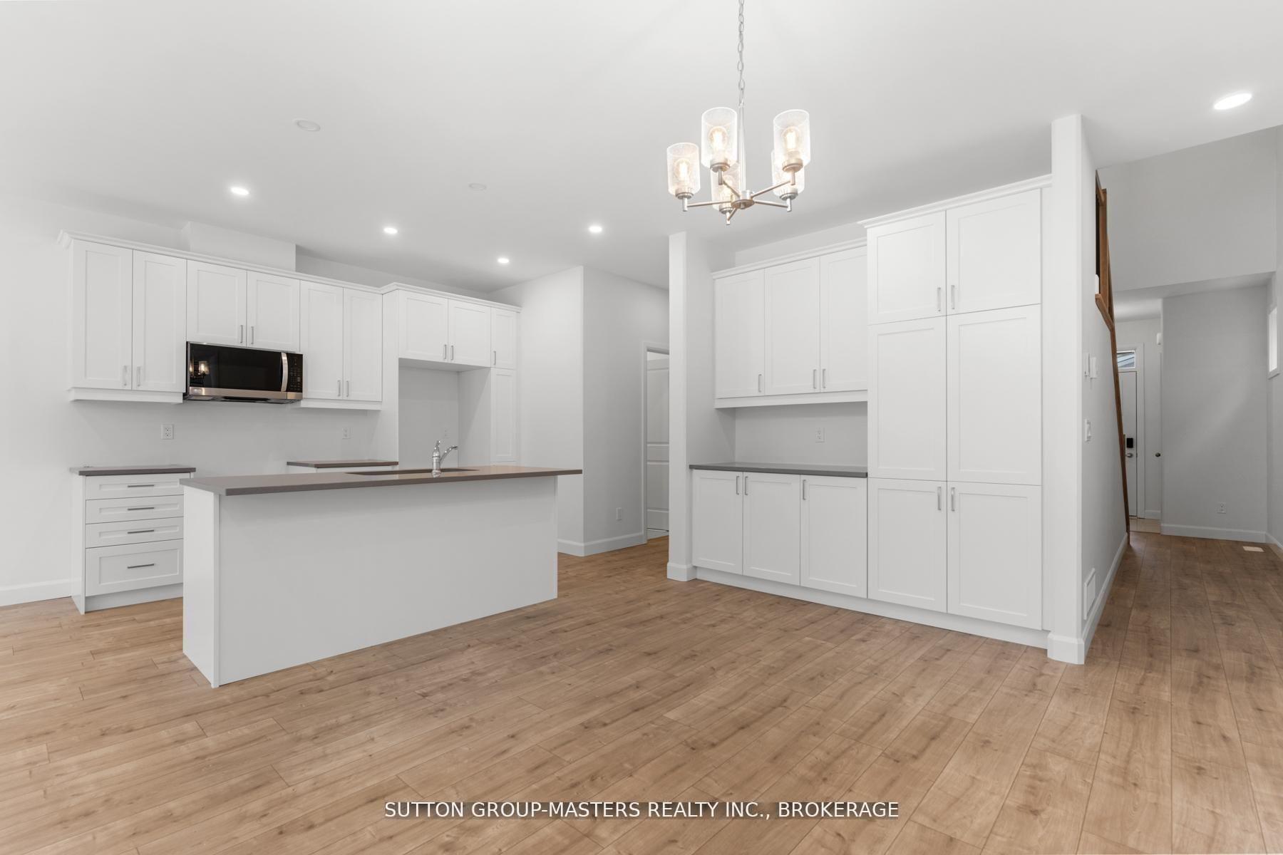Photo 7 of 216 Superior Drive, Loyalist, Amherstview — HOMEH