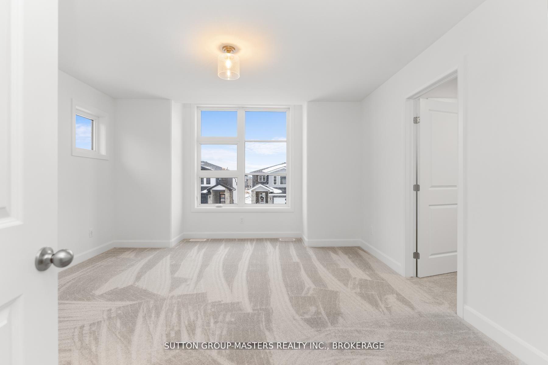 Photo 15 of 216 Superior Drive, Loyalist, Amherstview — HOMEH