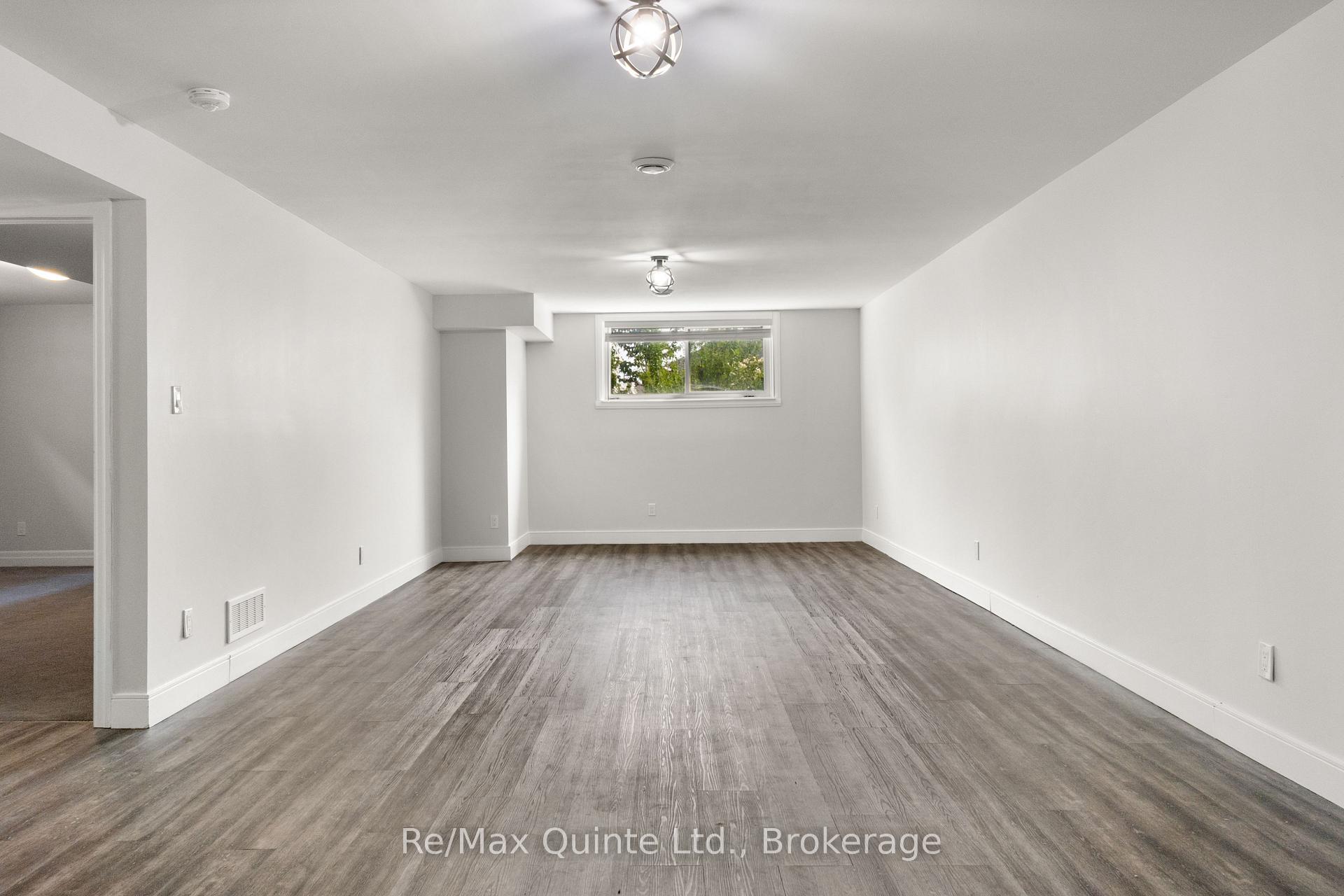 Photo 36 of 57 Hillside Meadow Drive, Quinte West, Murray Ward — HOMEH