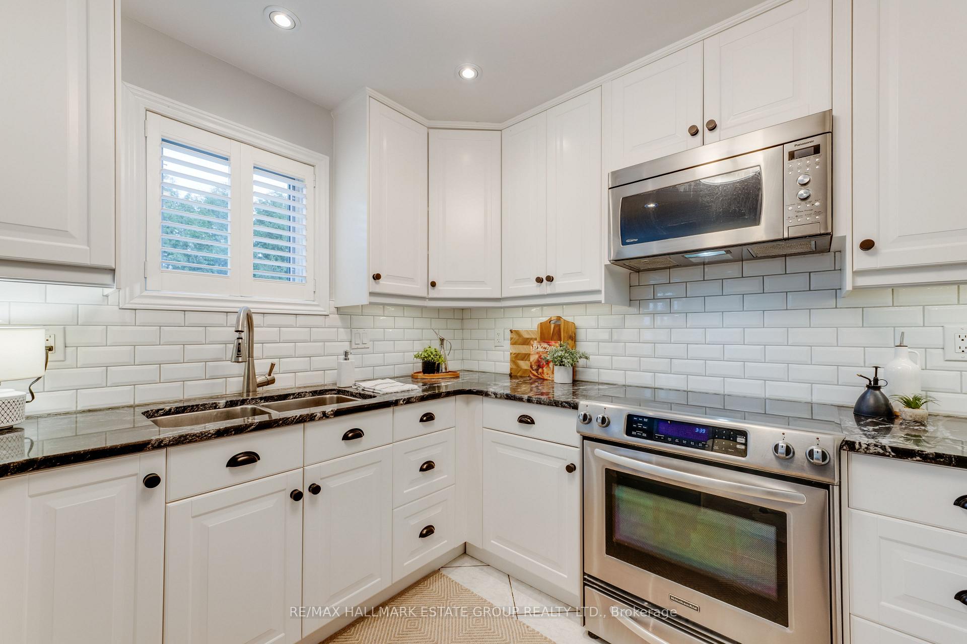 Photo 12 of 25 Dewbourne Place, Whitby, Pringle Creek — HOMEH
