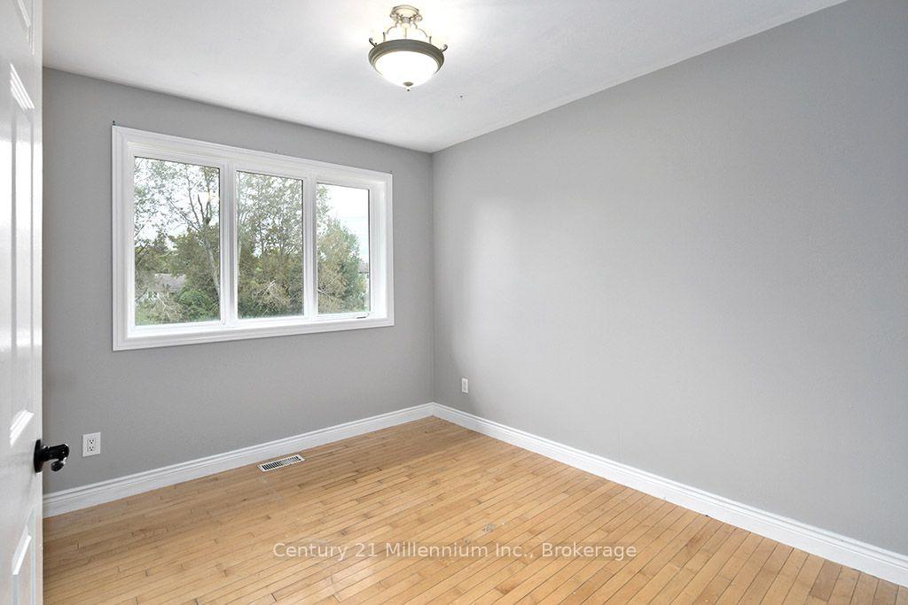 Photo 37 of 46 Donald Avenue, Clearview, Nottawa — HOMEH