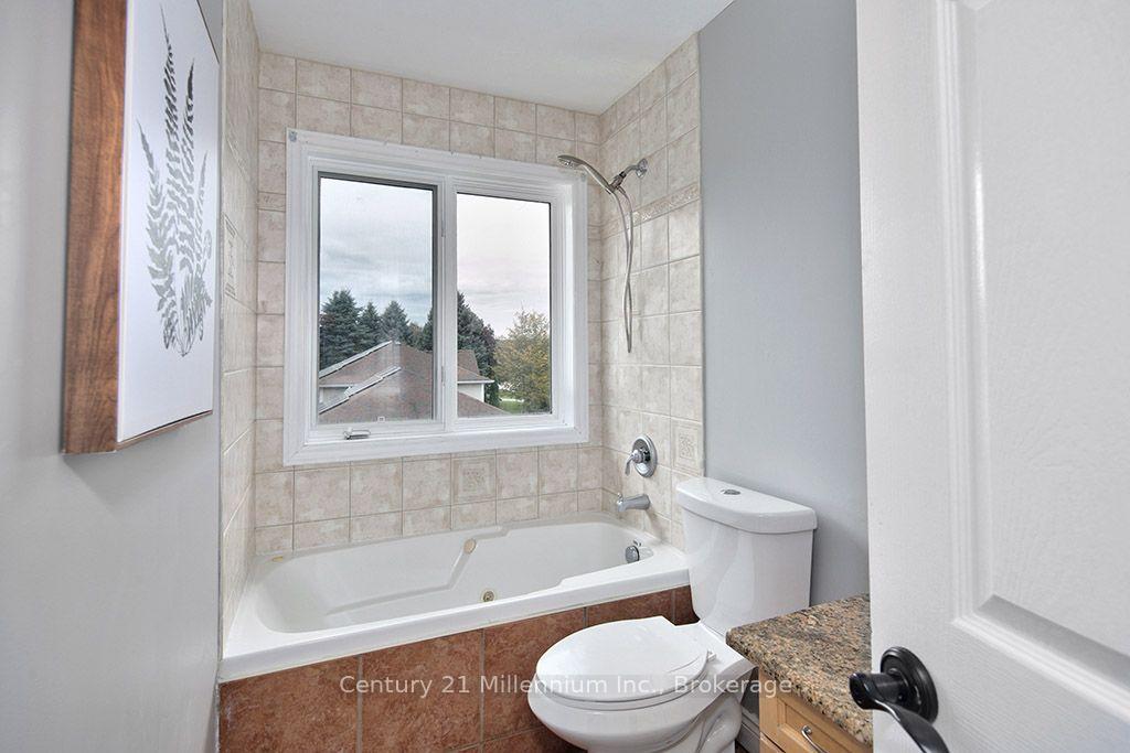 Photo 38 of 46 Donald Avenue, Clearview, Nottawa — HOMEH