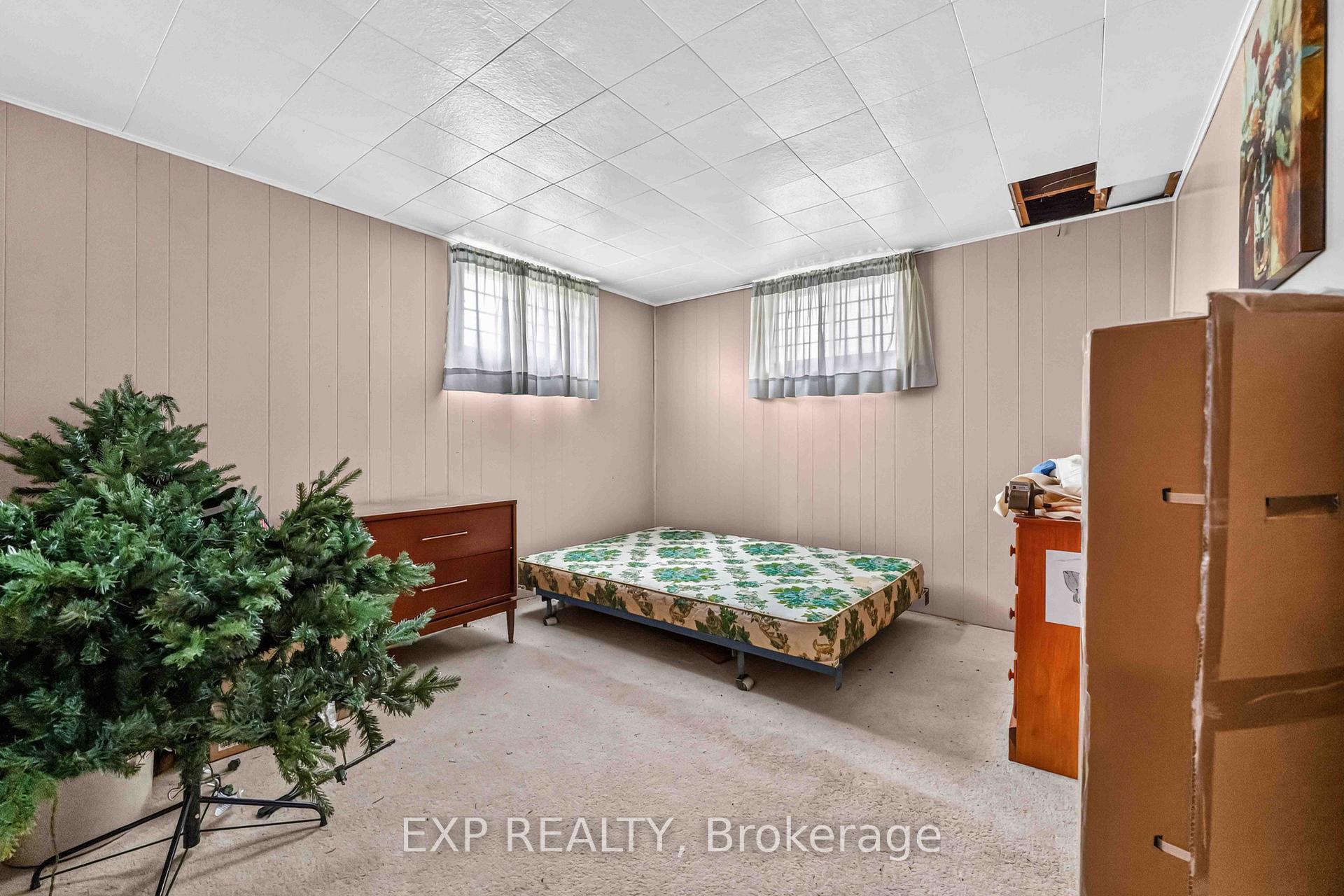 Photo 21 of 1613 Queensdale Avenue, Ottawa, Blossom Park/Kemp Park/Findlay Creek — HOMEH