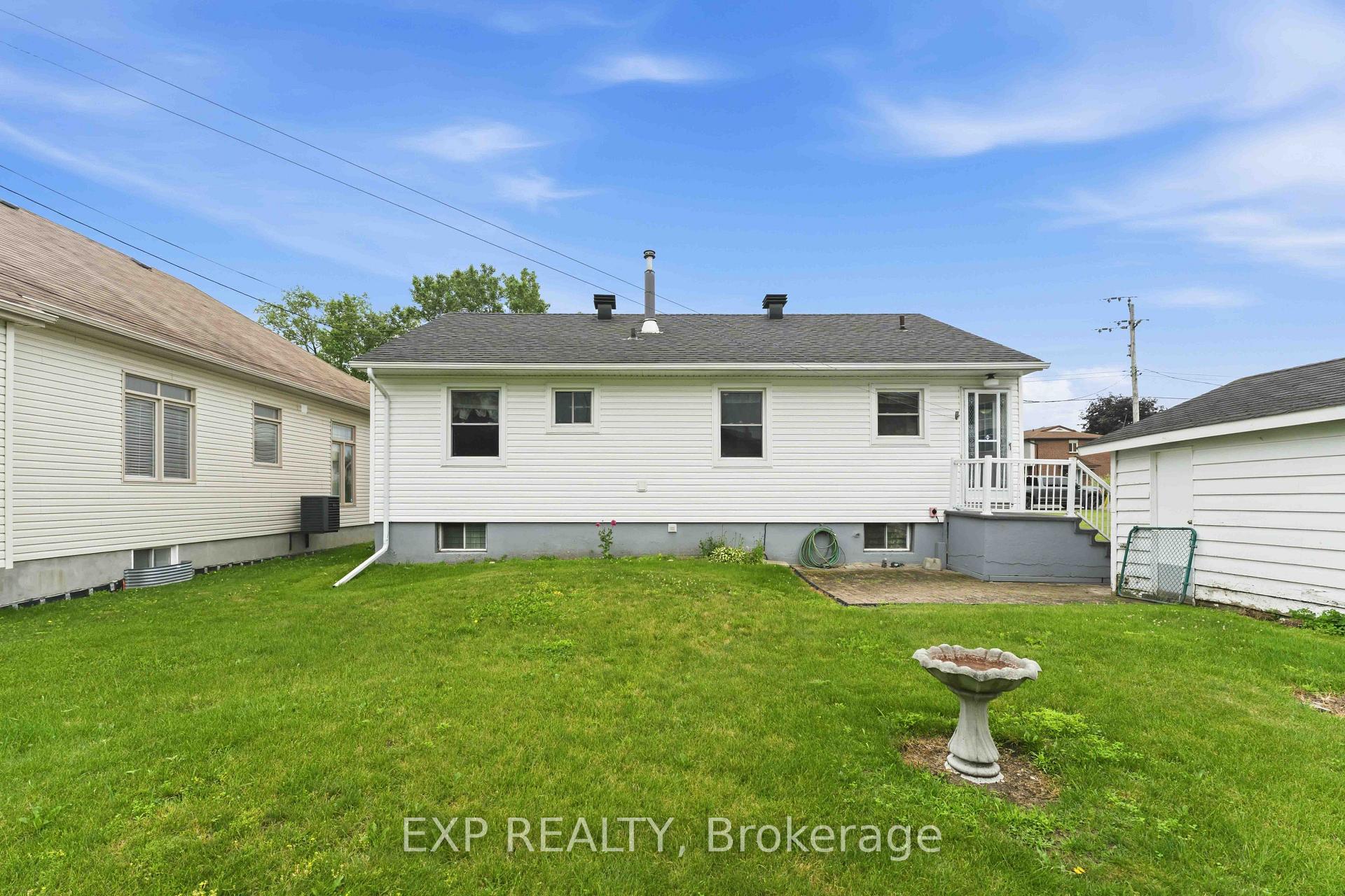 Photo 25 of 1613 Queensdale Avenue, Ottawa, Blossom Park/Kemp Park/Findlay Creek — HOMEH