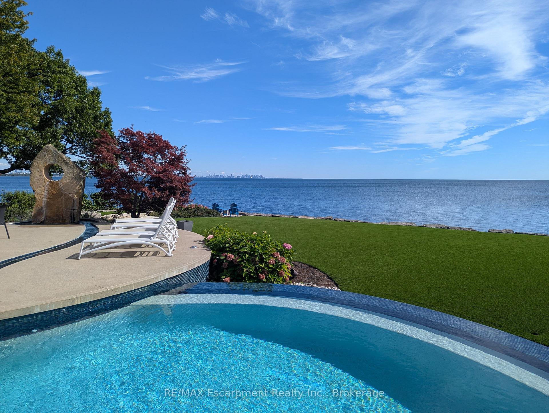 Photo 45 of 1540 Watersedge Road, Mississauga, Clarkson — HOMEH