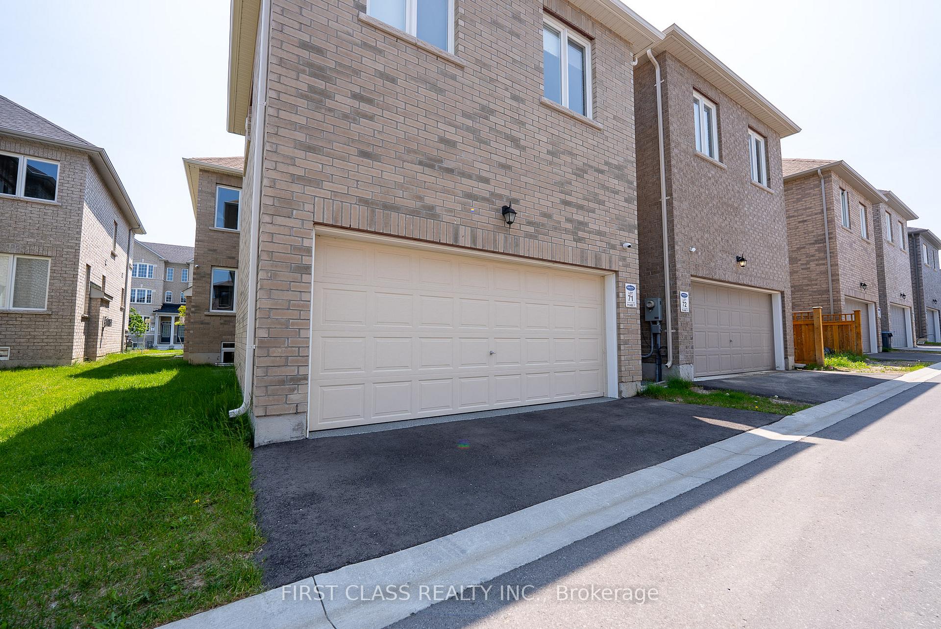 Photo 3 of Unit Basement, 544 White's Hill Avenue, Markham, Cornell — HOMEH