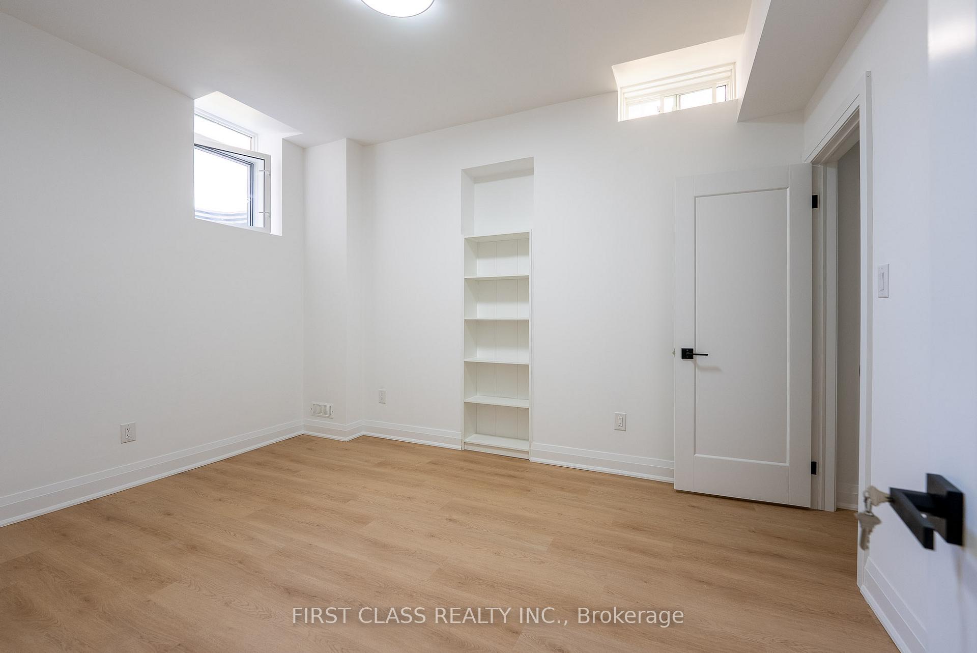 Photo 6 of Unit Basement, 544 White's Hill Avenue, Markham, Cornell — HOMEH