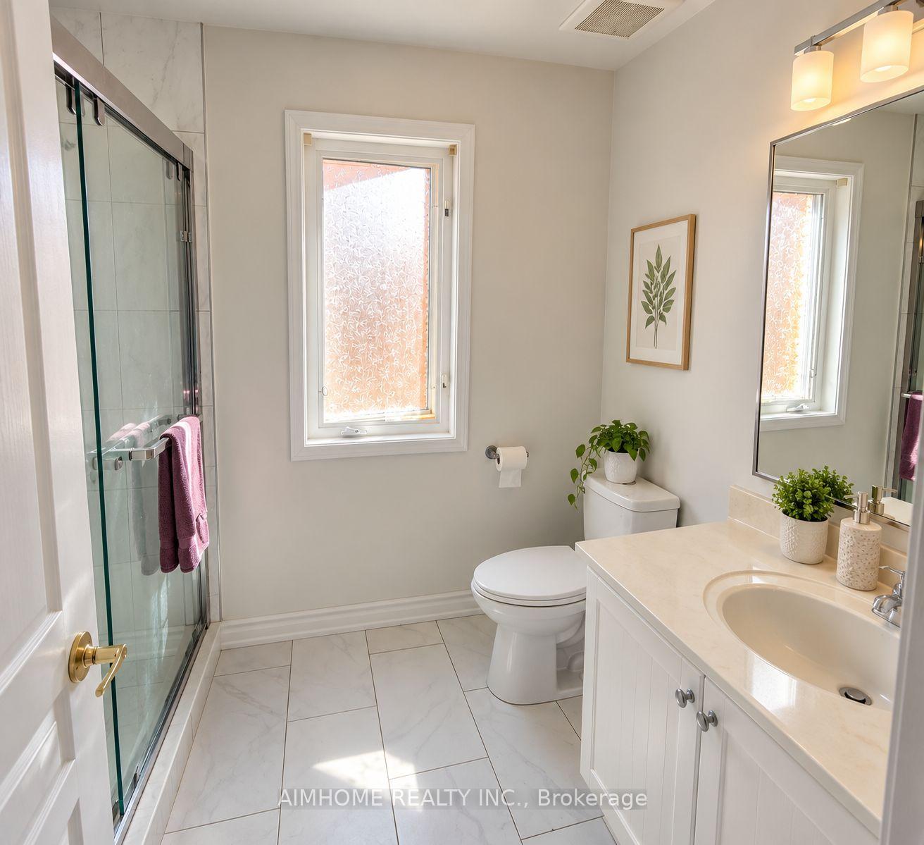 Photo 15 of 62 Lakespring Drive, Markham, Cachet — HOMEH