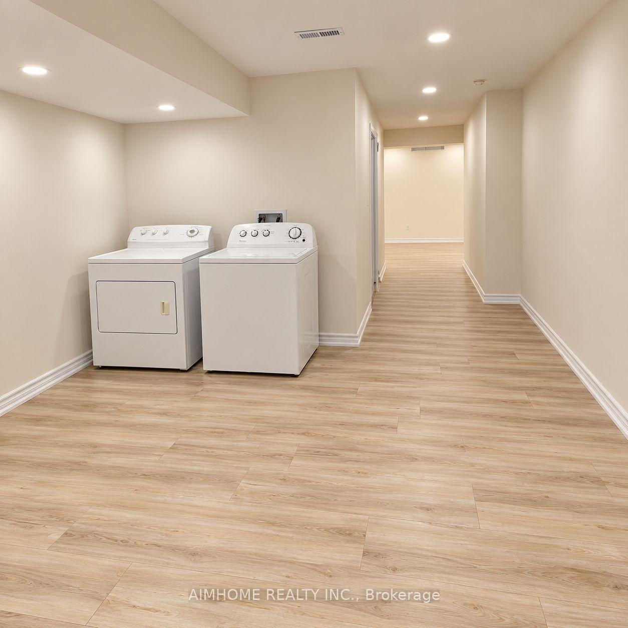 Photo 19 of 62 Lakespring Drive, Markham, Cachet — HOMEH