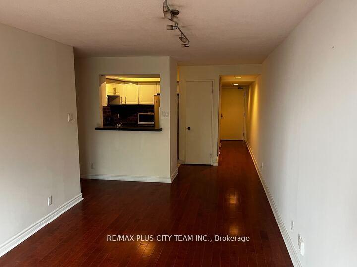 Photo 5 of Unit 206, 92 King Street E, Toronto, Church-Yonge Corridor — HOMEH