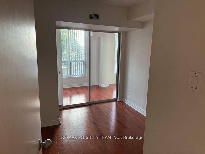 Photo 14 of Unit 206, 92 King Street E, Toronto, Church-Yonge Corridor — HOMEH