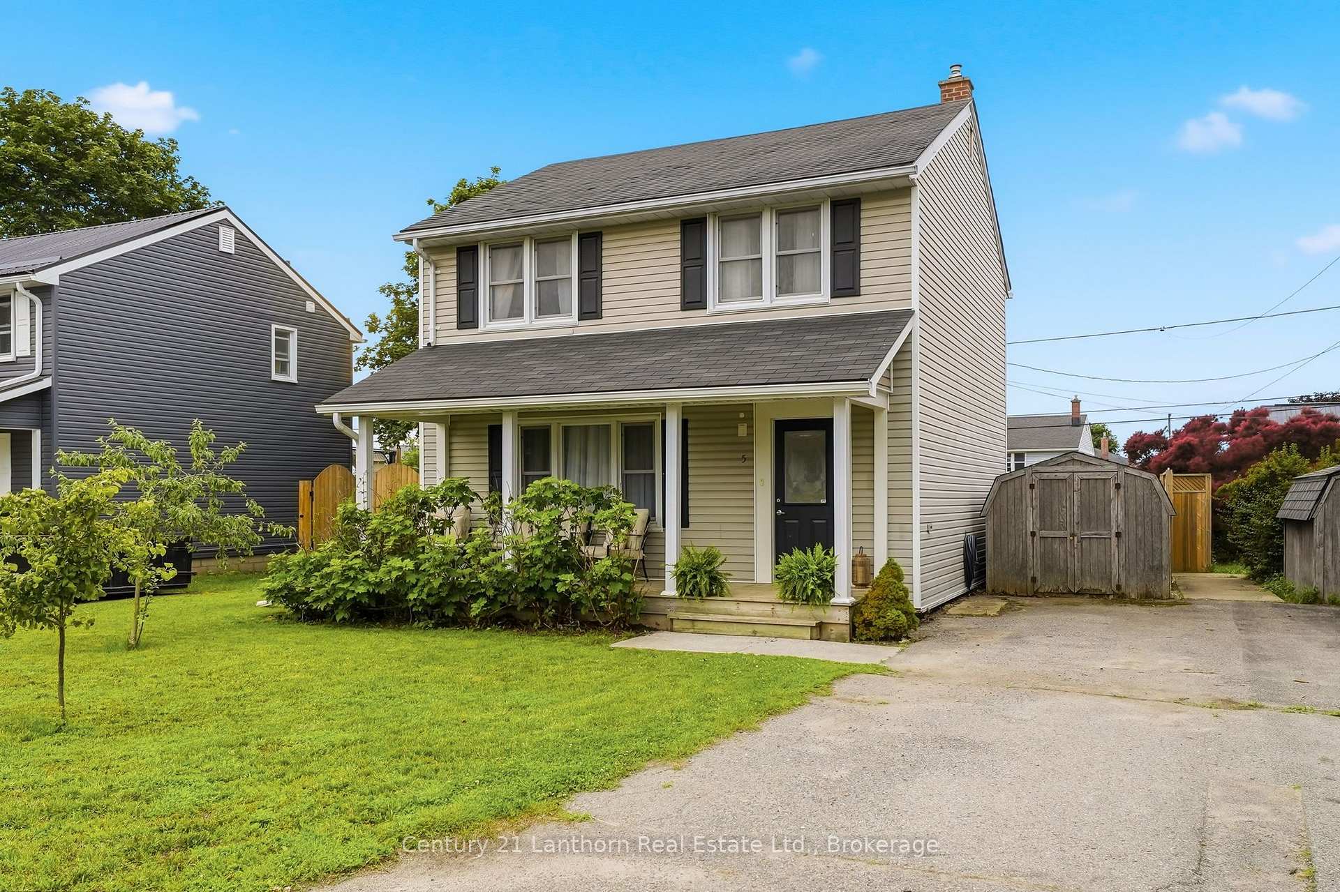 Photo 1 of 5 Diverbelt Drive, Prince Edward County, Hallowell Ward — HOMEH
