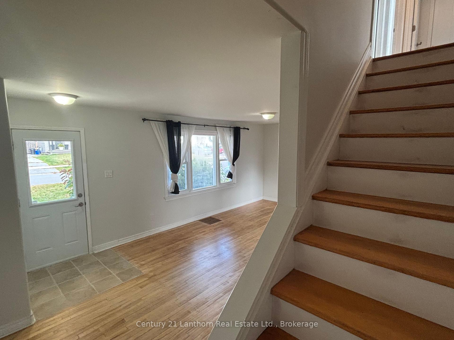 Photo 16 of 5 Diverbelt Drive, Prince Edward County, Hallowell Ward — HOMEH