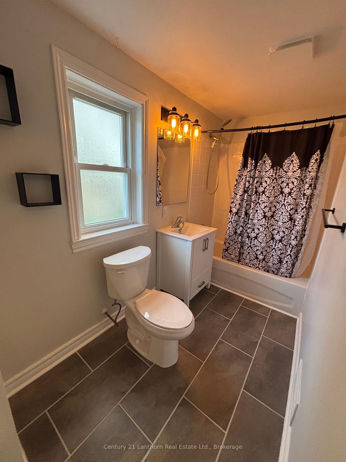 Photo 24 of 5 Diverbelt Drive, Prince Edward County, Hallowell Ward — HOMEH