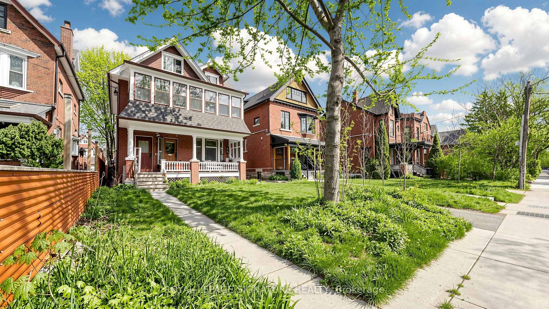 Photo 3 of 132 Marion Street, Toronto, Roncesvalles — HOMEH