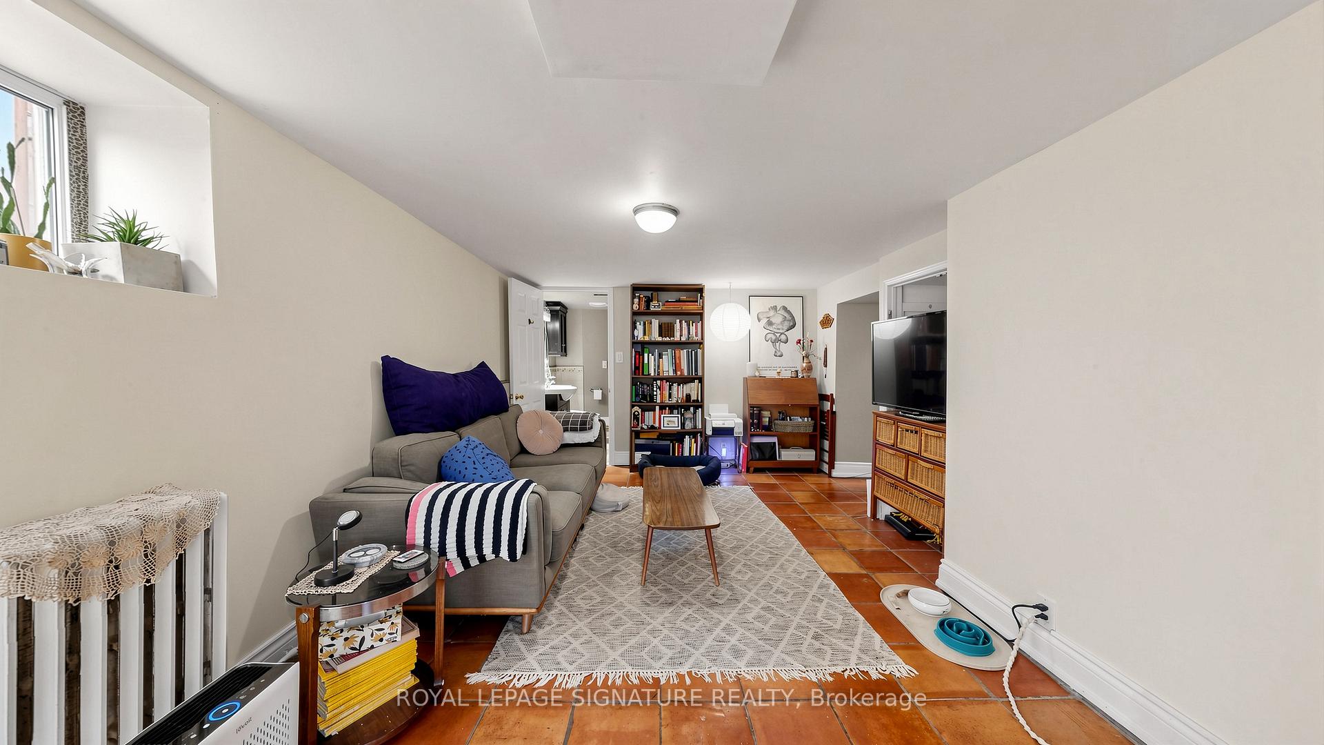 Photo 24 of 132 Marion Street, Toronto, Roncesvalles — HOMEH