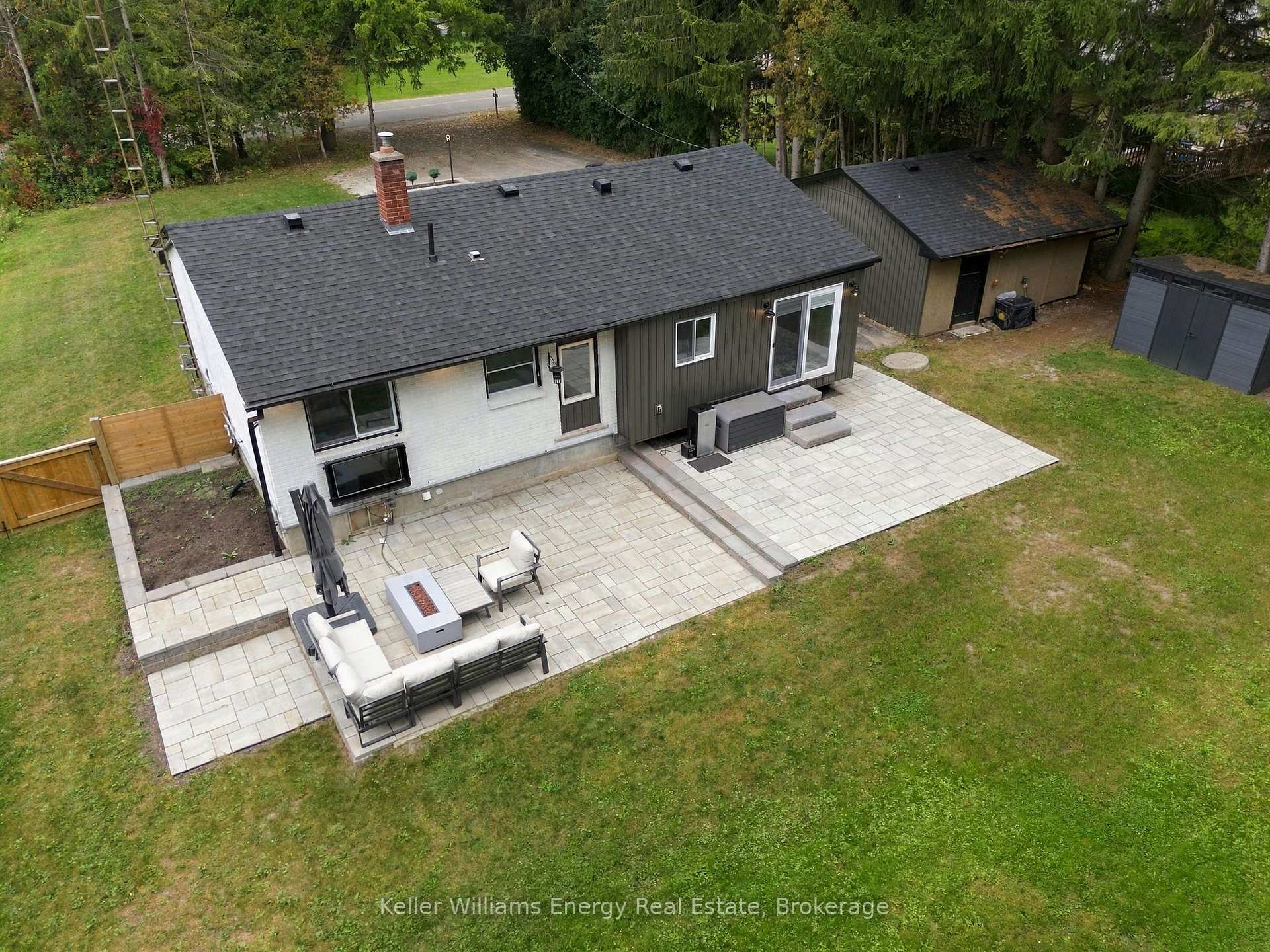 Photo 30 of 2621 Division Street N, Cobourg — HOMEH