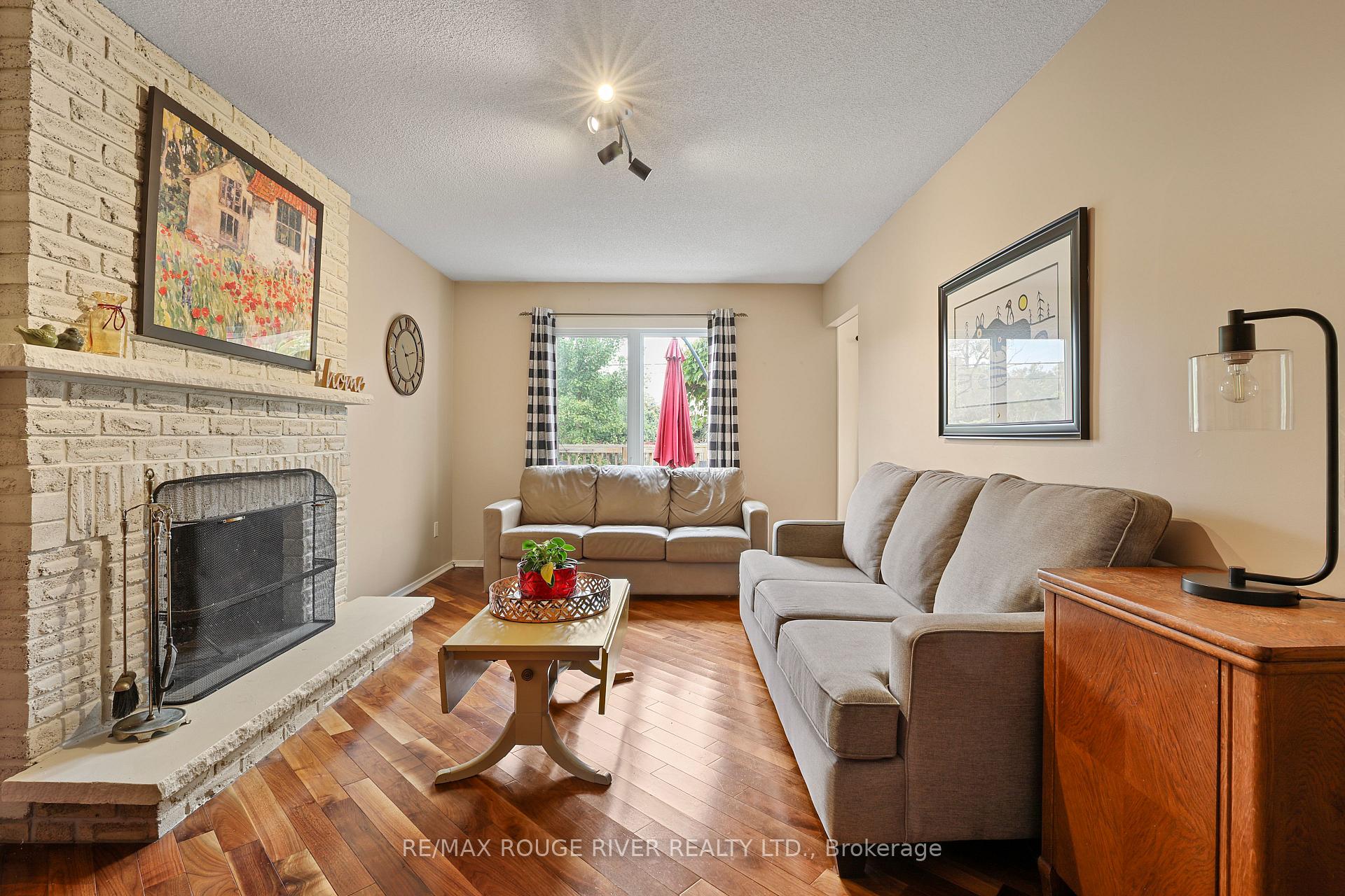 Photo 17 of 648 Cognac Crescent, Pickering, Amberlea — HOMEH