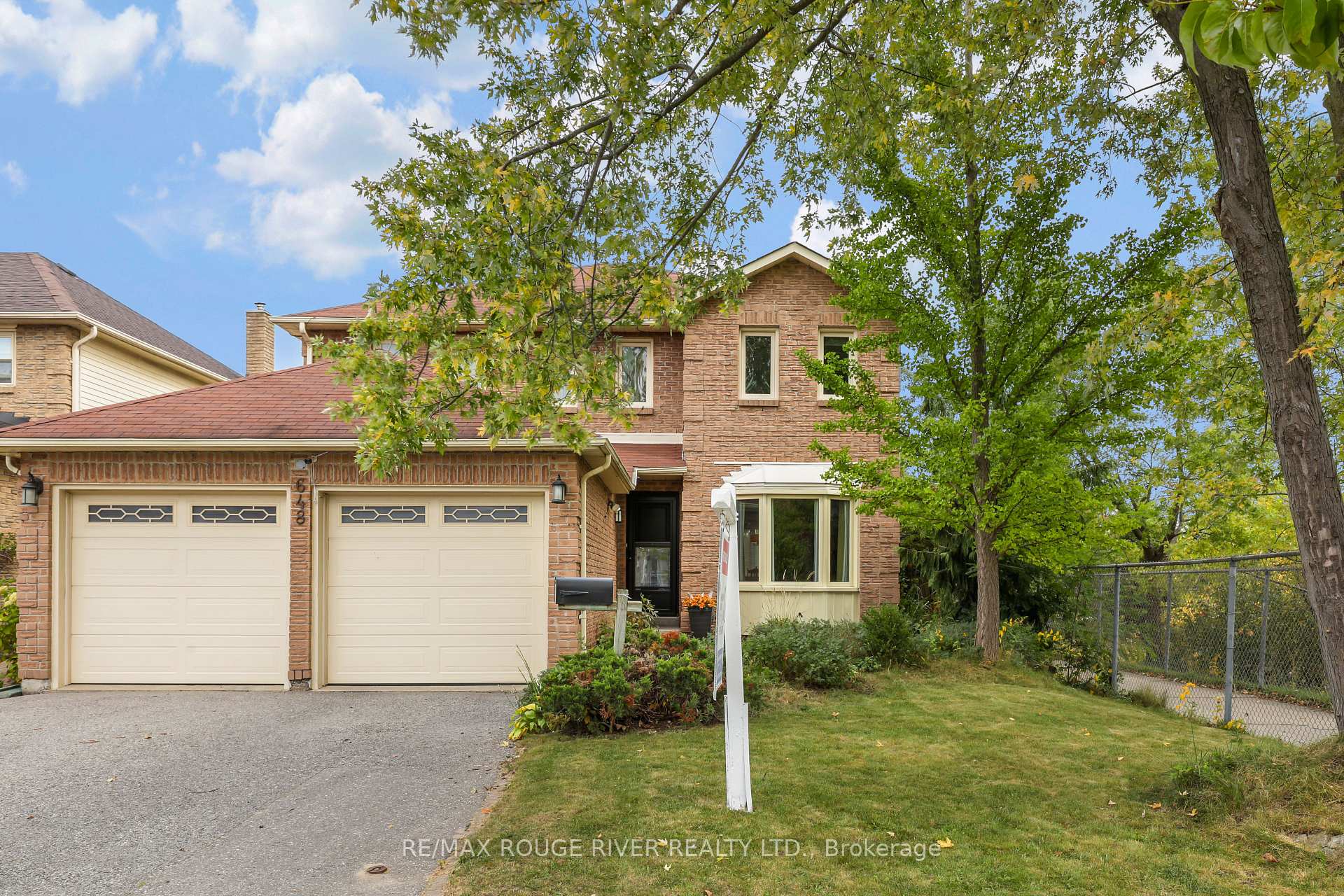 Photo 39 of 648 Cognac Crescent, Pickering, Amberlea — HOMEH