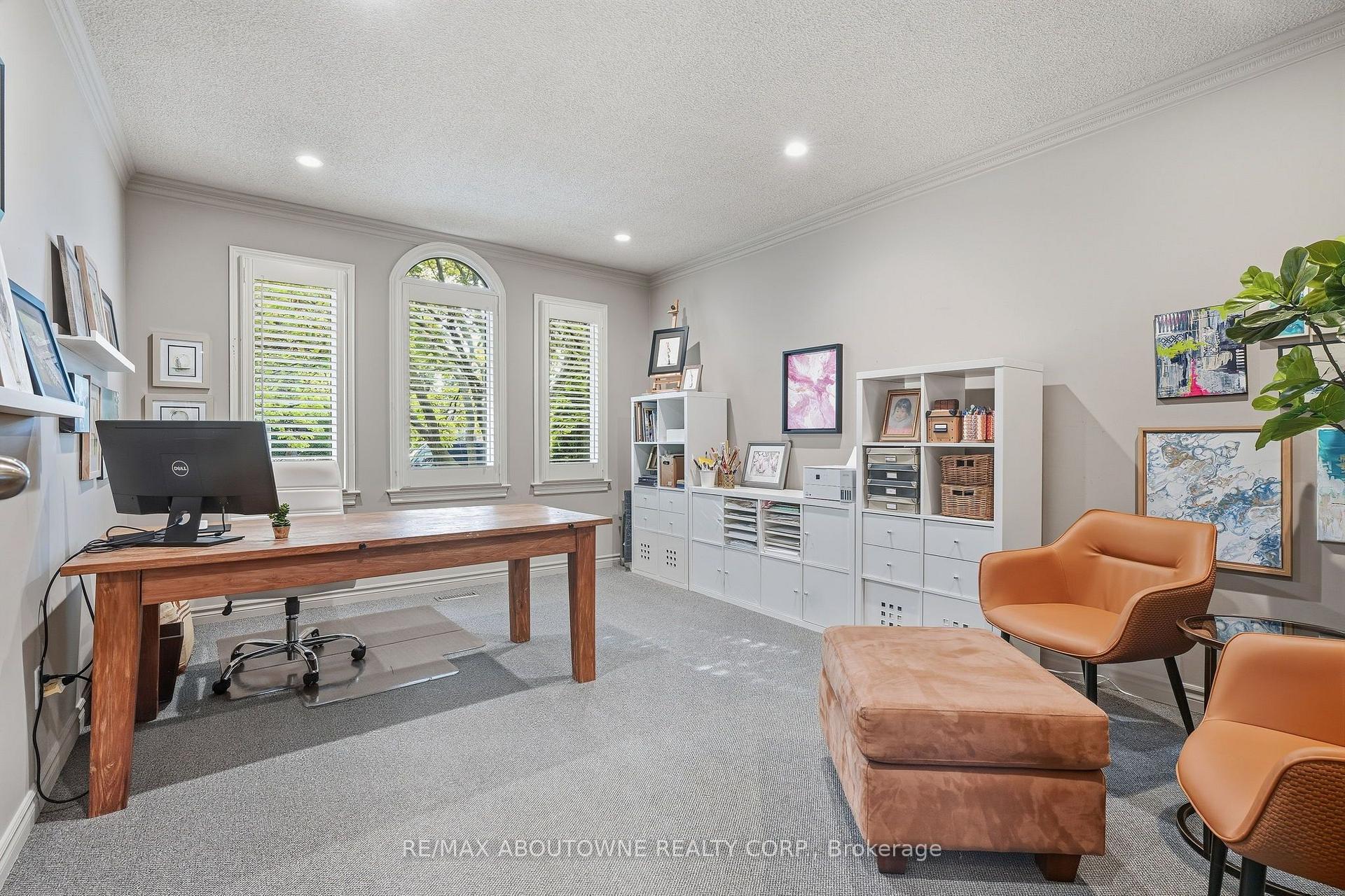Photo 25 of 2747 Teak Crescent, Oakville, Clearview — HOMEH