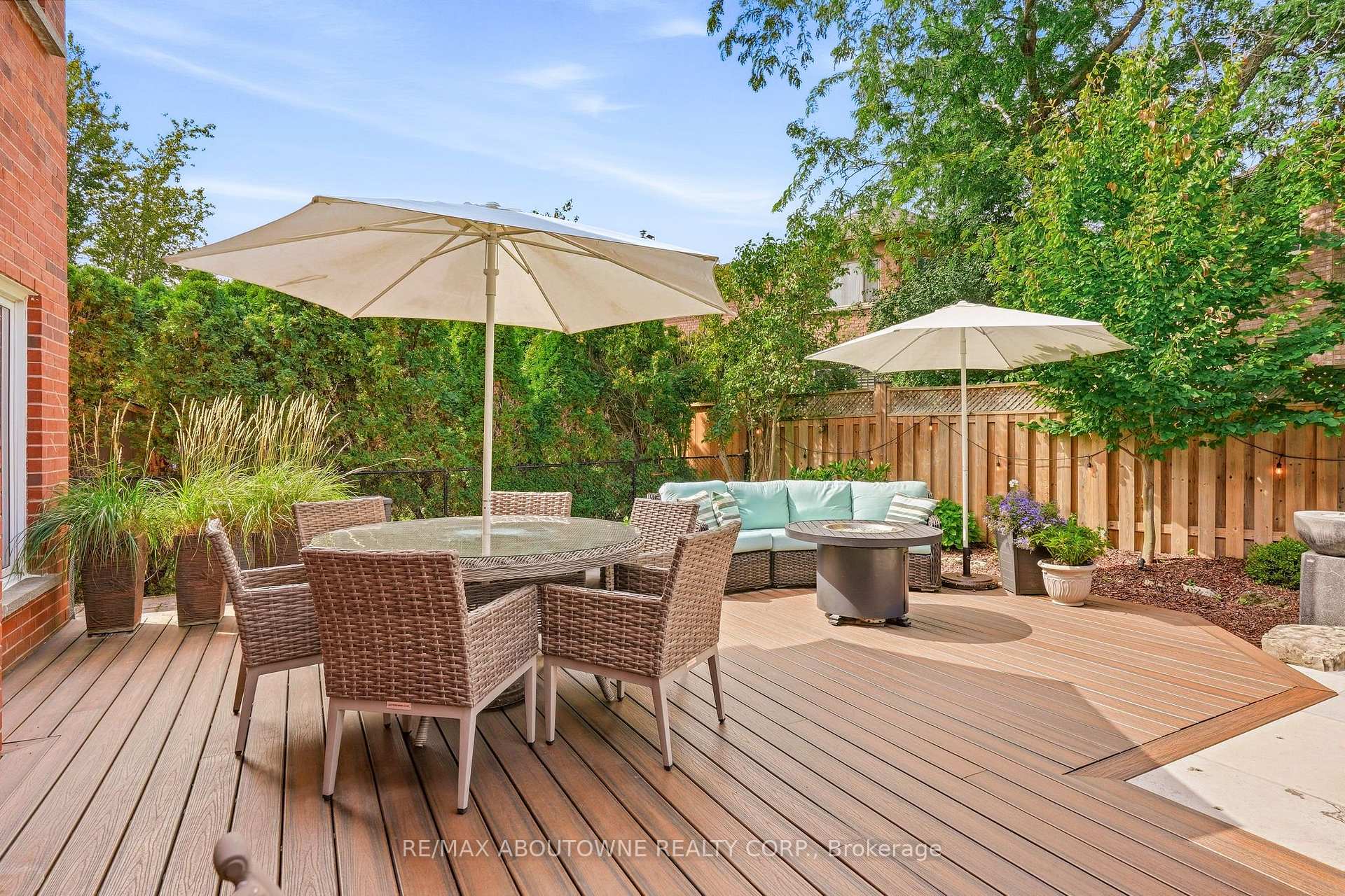 Photo 47 of 2747 Teak Crescent, Oakville, Clearview — HOMEH
