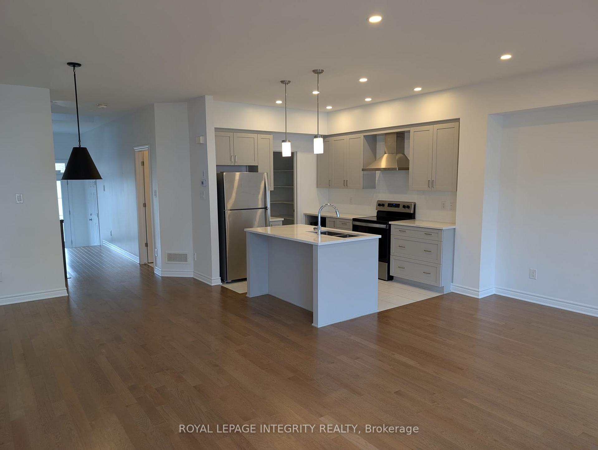Photo 4 of 15 Brixton Way, Ottawa, Stittsville (South) — HOMEH