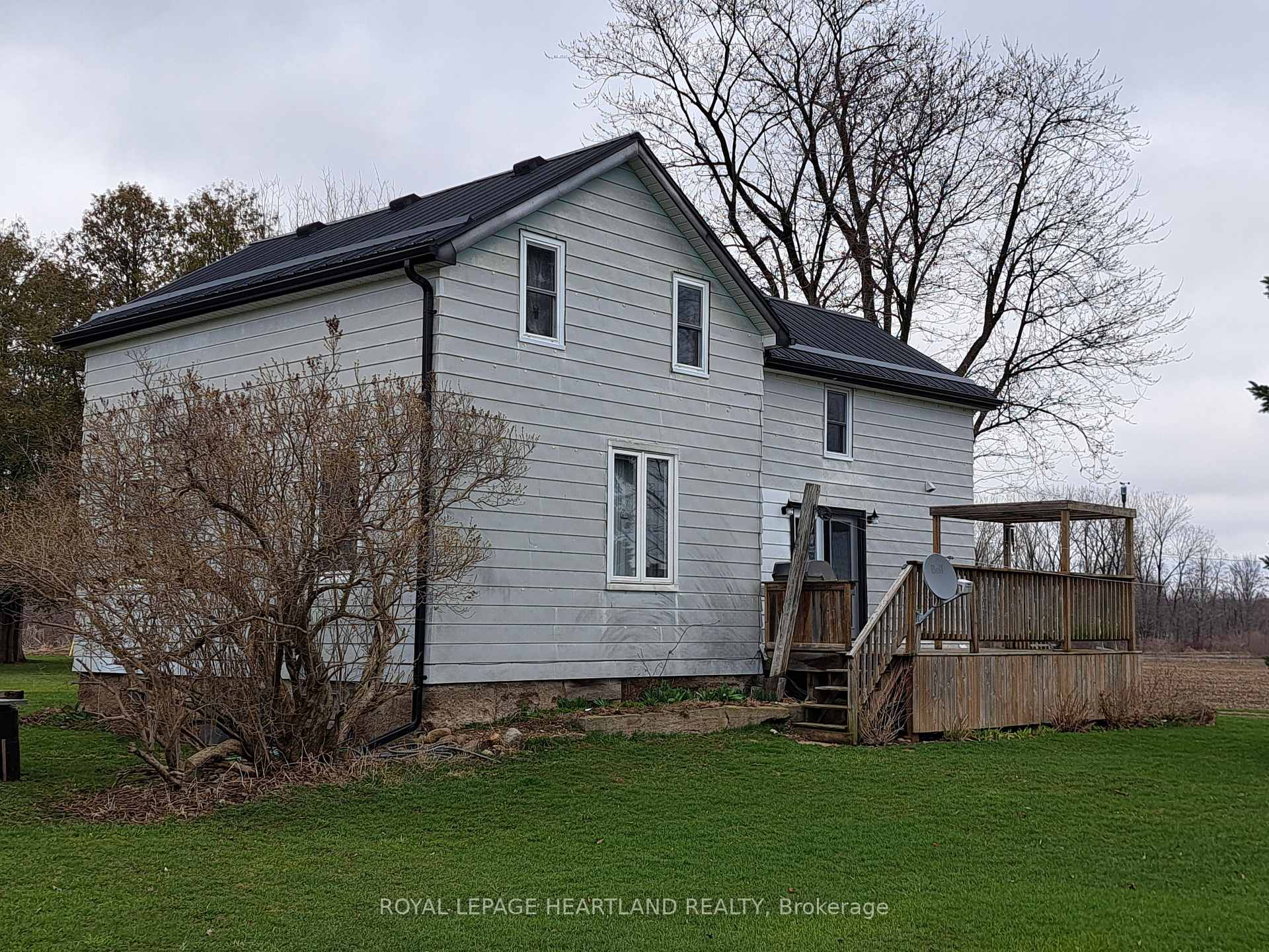 Photo 4 of 39132 Mount Carmel Drive, South Huron, Stephen — HOMEH