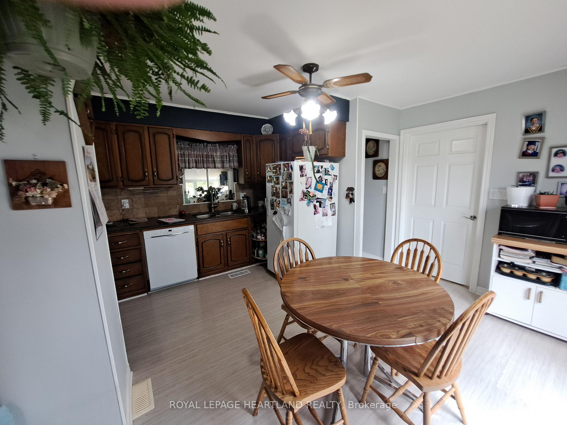 Photo 15 of 39132 Mount Carmel Drive, South Huron, Stephen — HOMEH