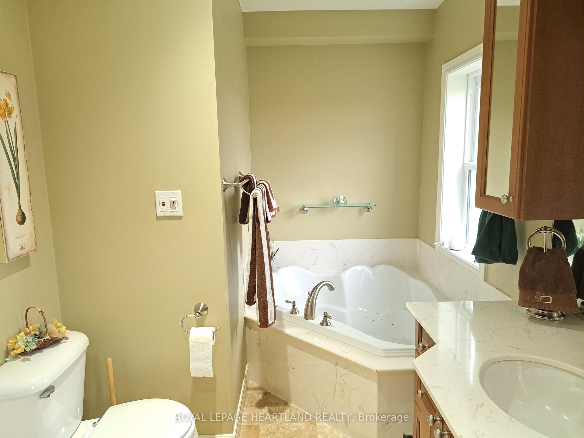Photo 16 of 39132 Mount Carmel Drive, South Huron, Stephen — HOMEH