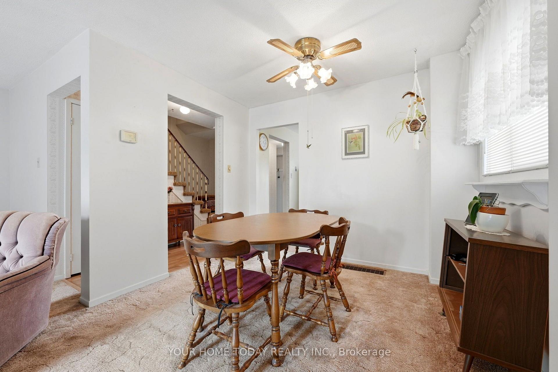 Photo 11 of 7 Greenore Crescent, Halton Hills, Acton — HOMEH