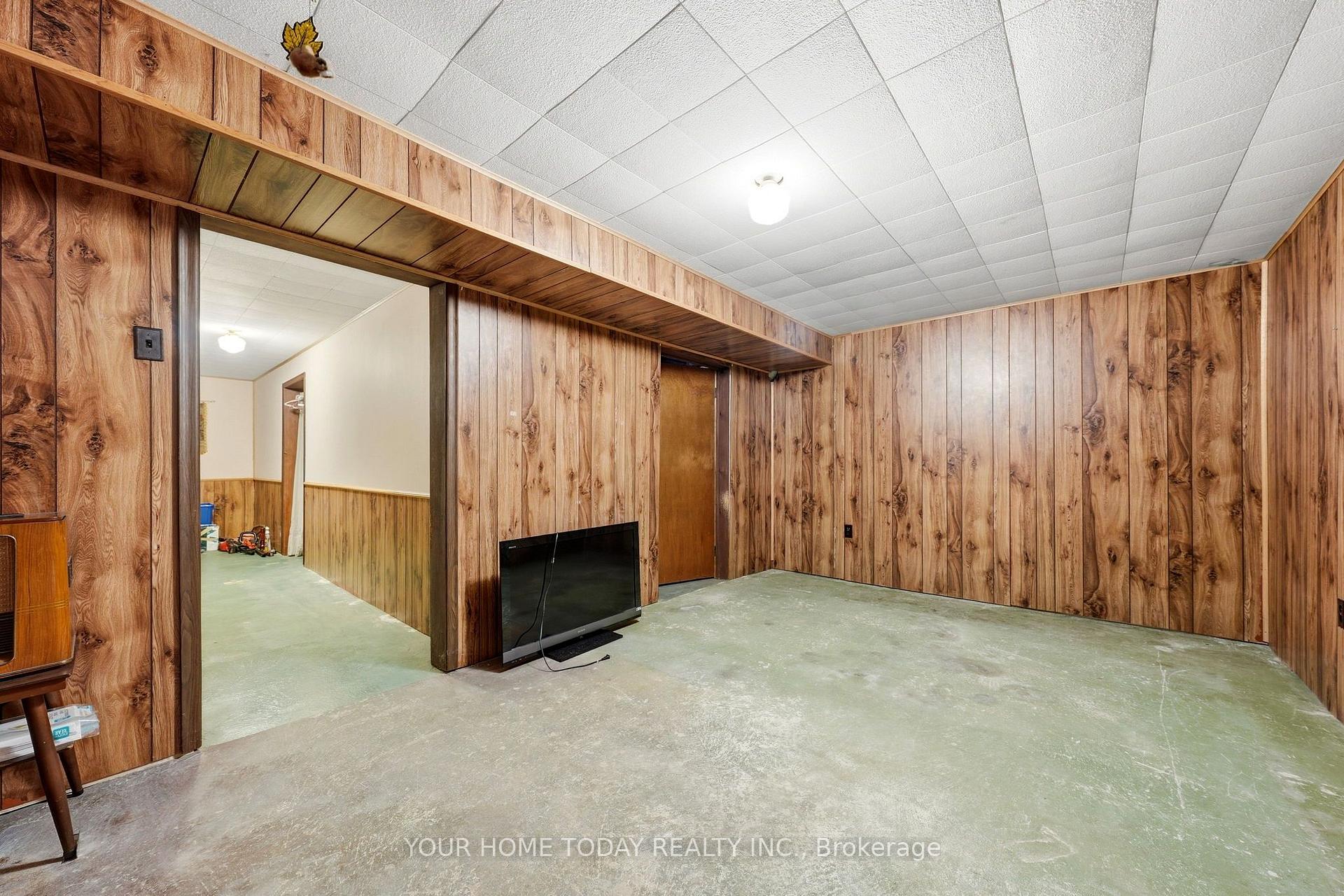 Photo 23 of 7 Greenore Crescent, Halton Hills, Acton — HOMEH