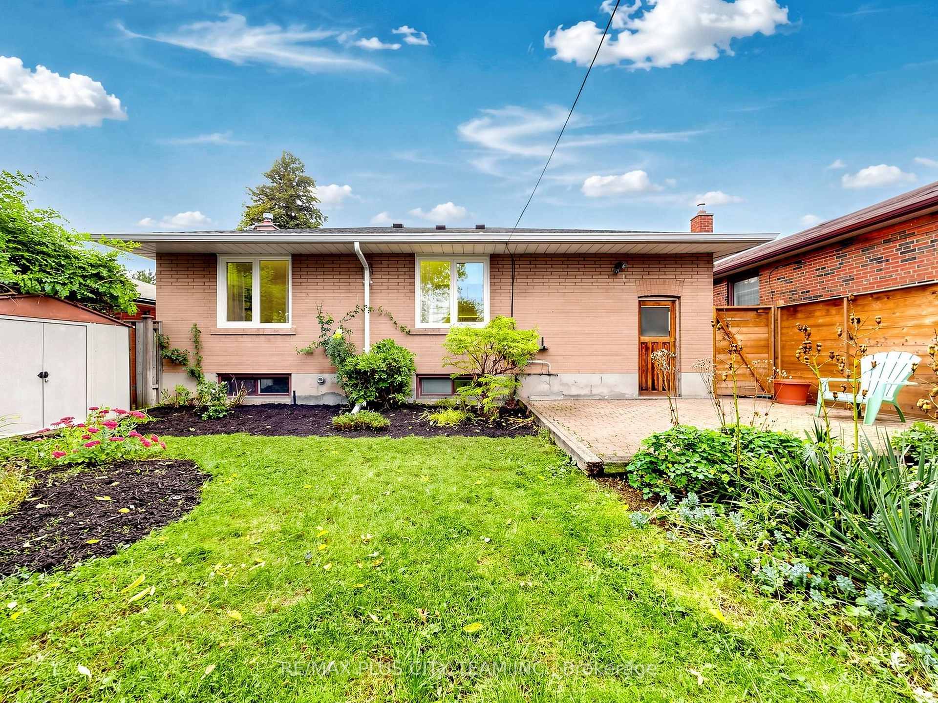 Photo 46 of 16 Holford Crescent, Scarborough, Tam O'Shanter-Sullivan — HOMEH